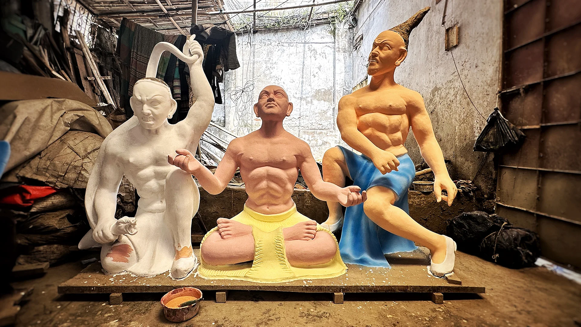 শাঁখারীবাজারের সরু গলি