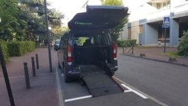 Auto adattata a noleggio: Peugeot Partner