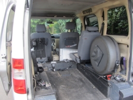 Adapted car rental: Ford Tourneo