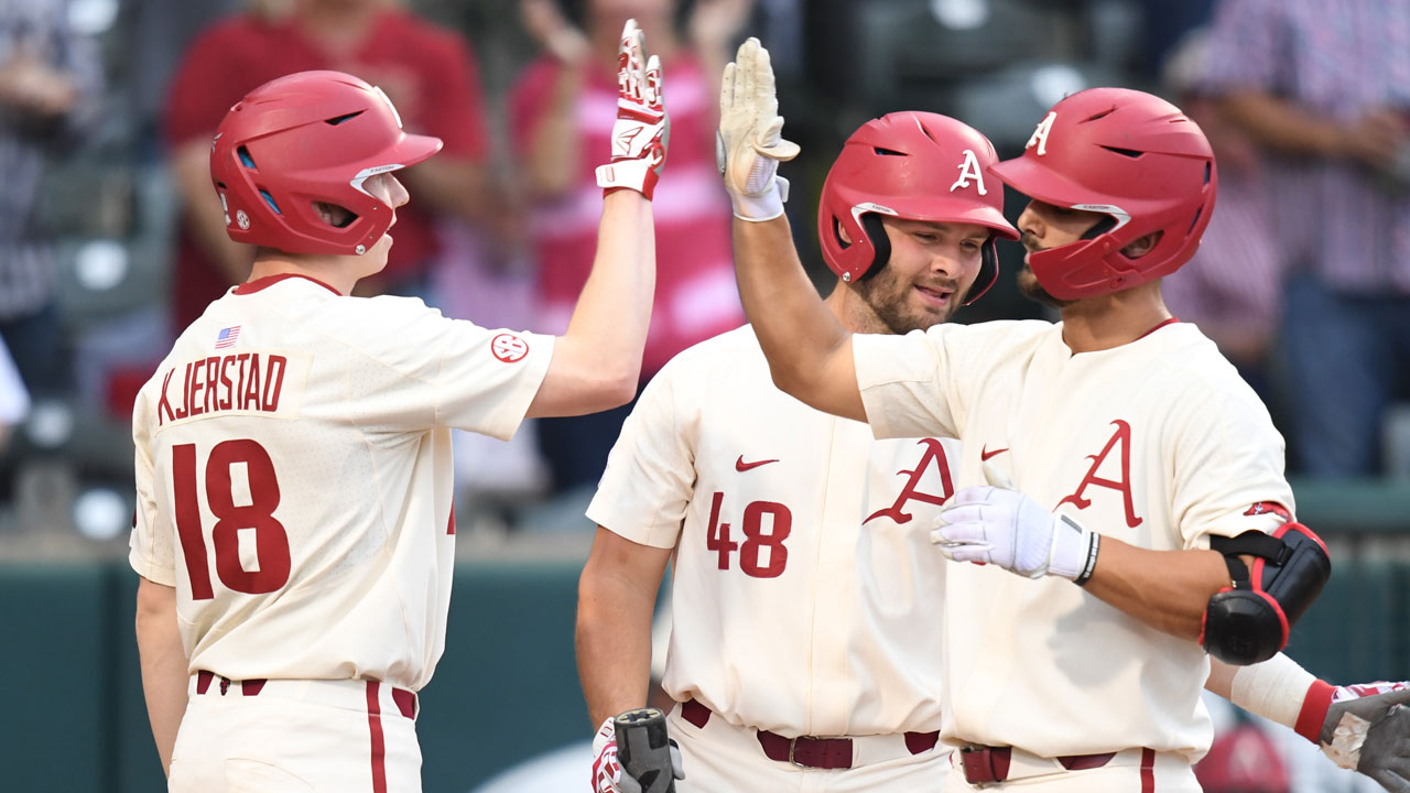 Arkansas Baseball on X: Arkansas combined two uniform design concepts  we've seen a lot lately, the cream color and throwbacks, and knocked it out  of the park with this jersey. Our 𝙎𝙐𝙉𝘿𝘼𝙔