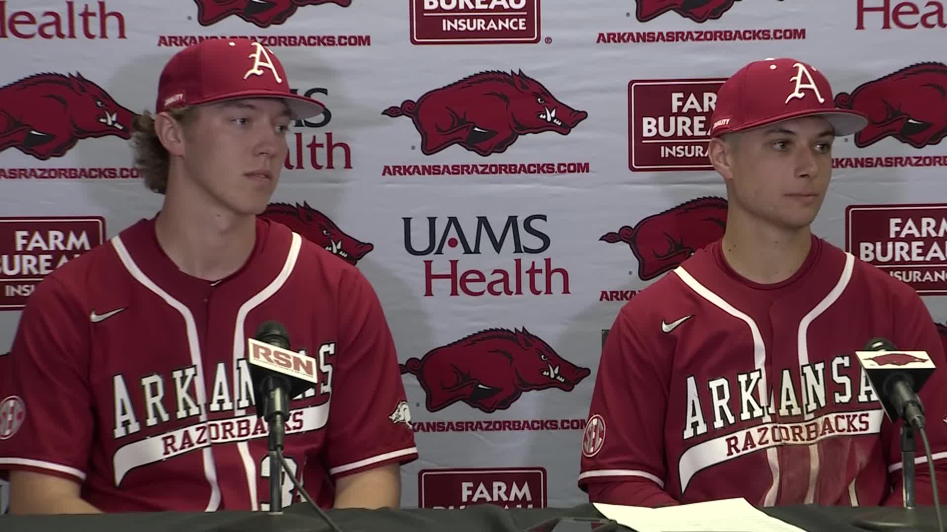 Smith, Moore Shine in Arkansas' Win