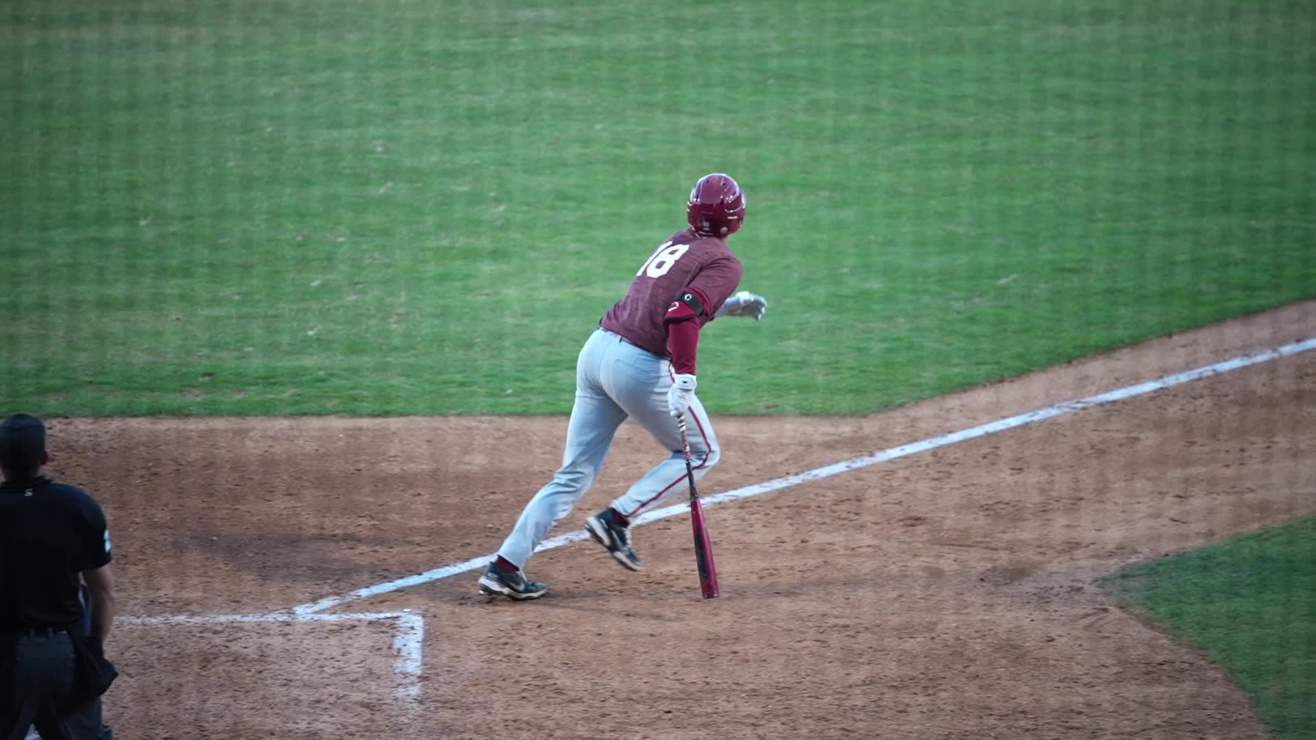 Ryne Stanek quiets Auburn bats as Arkansas evens series with 1-0 win 