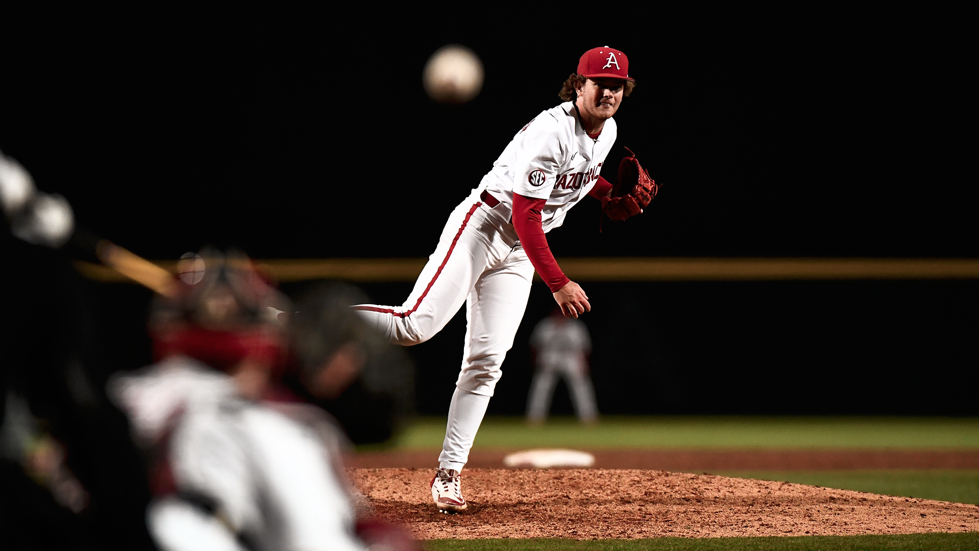 Alabama Baseball Destroys Arkansas in SEC Opener