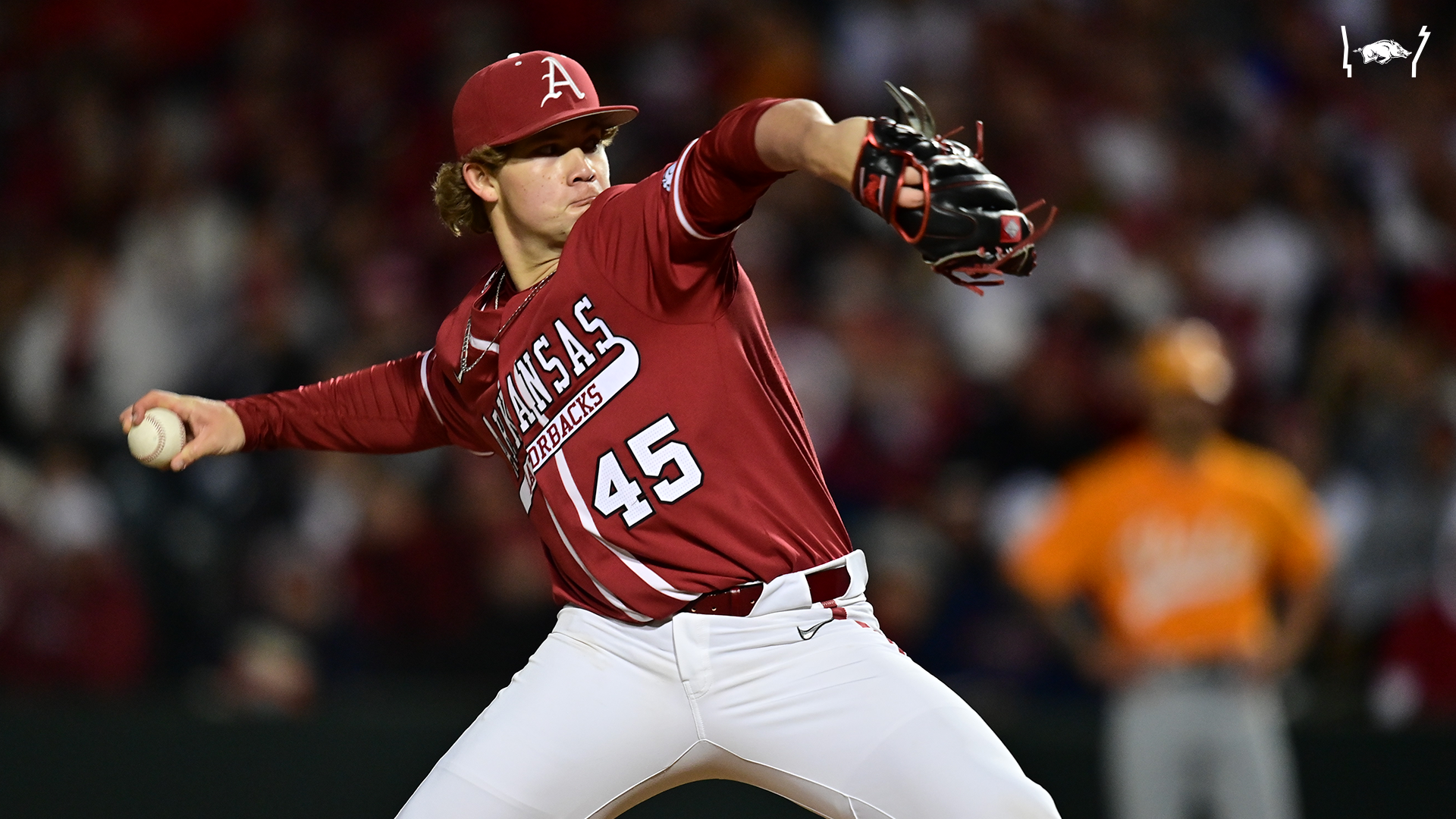 No. 16 Vol baseball swept by No. 5 Arkansas with 7-2 loss.