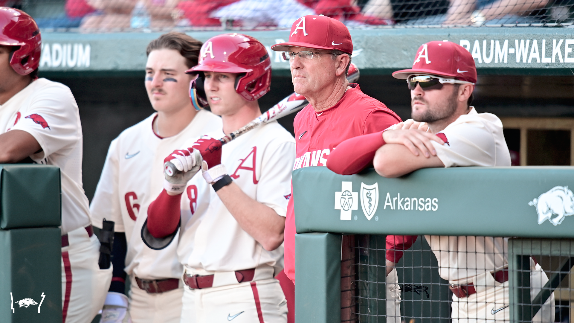 5 Arkansas Dominates Series Finale to Complete Sweep against #16