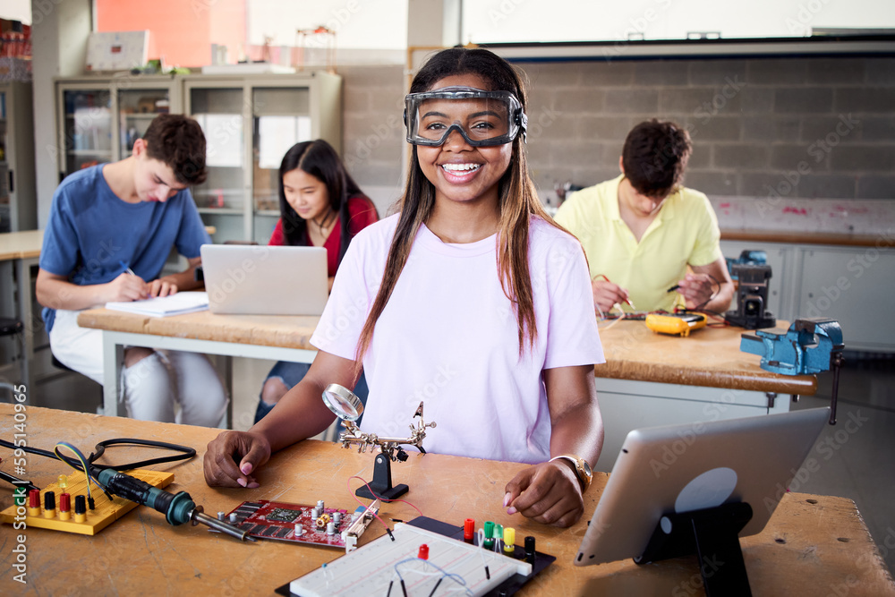 How to Decide if You Still Need Relevant Coursework in Your Resume 