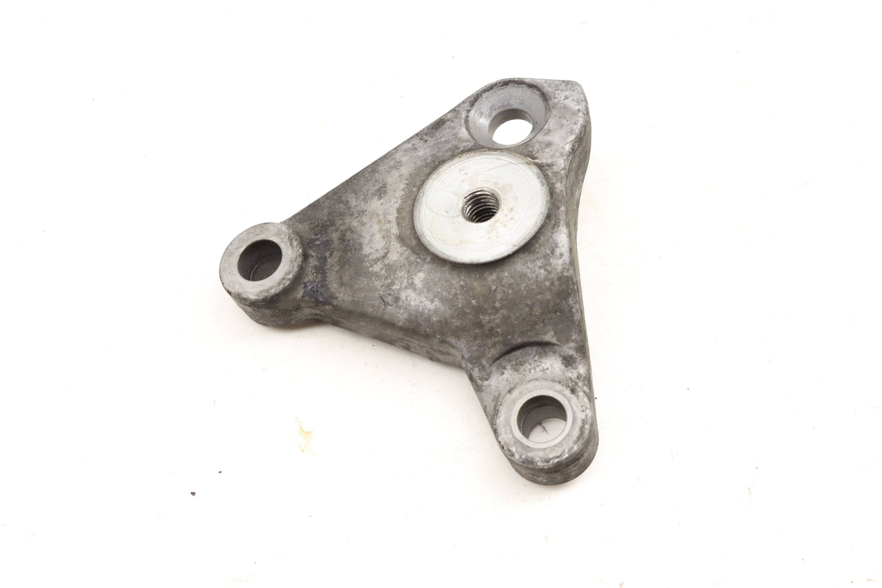 ENGINE DRIVE BELT PULLEY BRACKET
