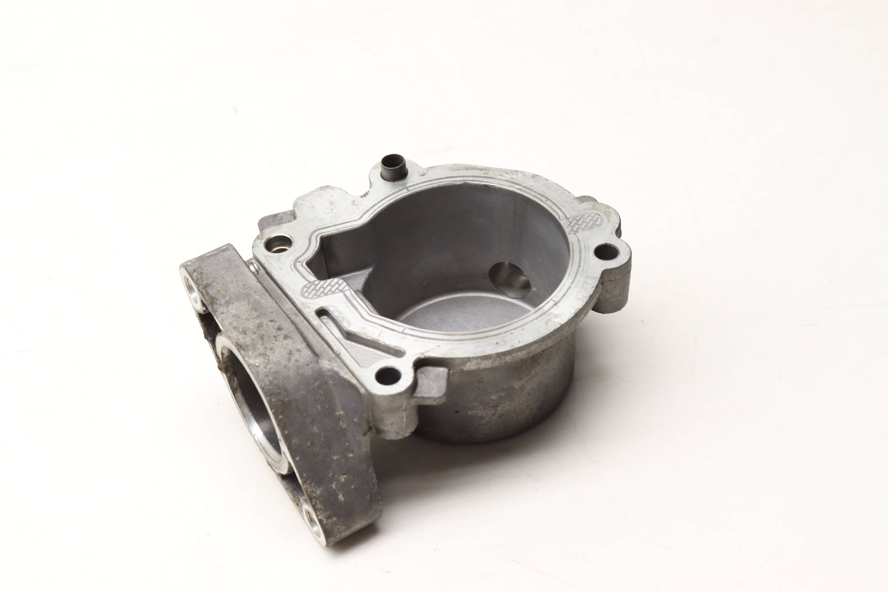 HIGH PRESSURE FUEL PUMP HOUSING / MOUNT