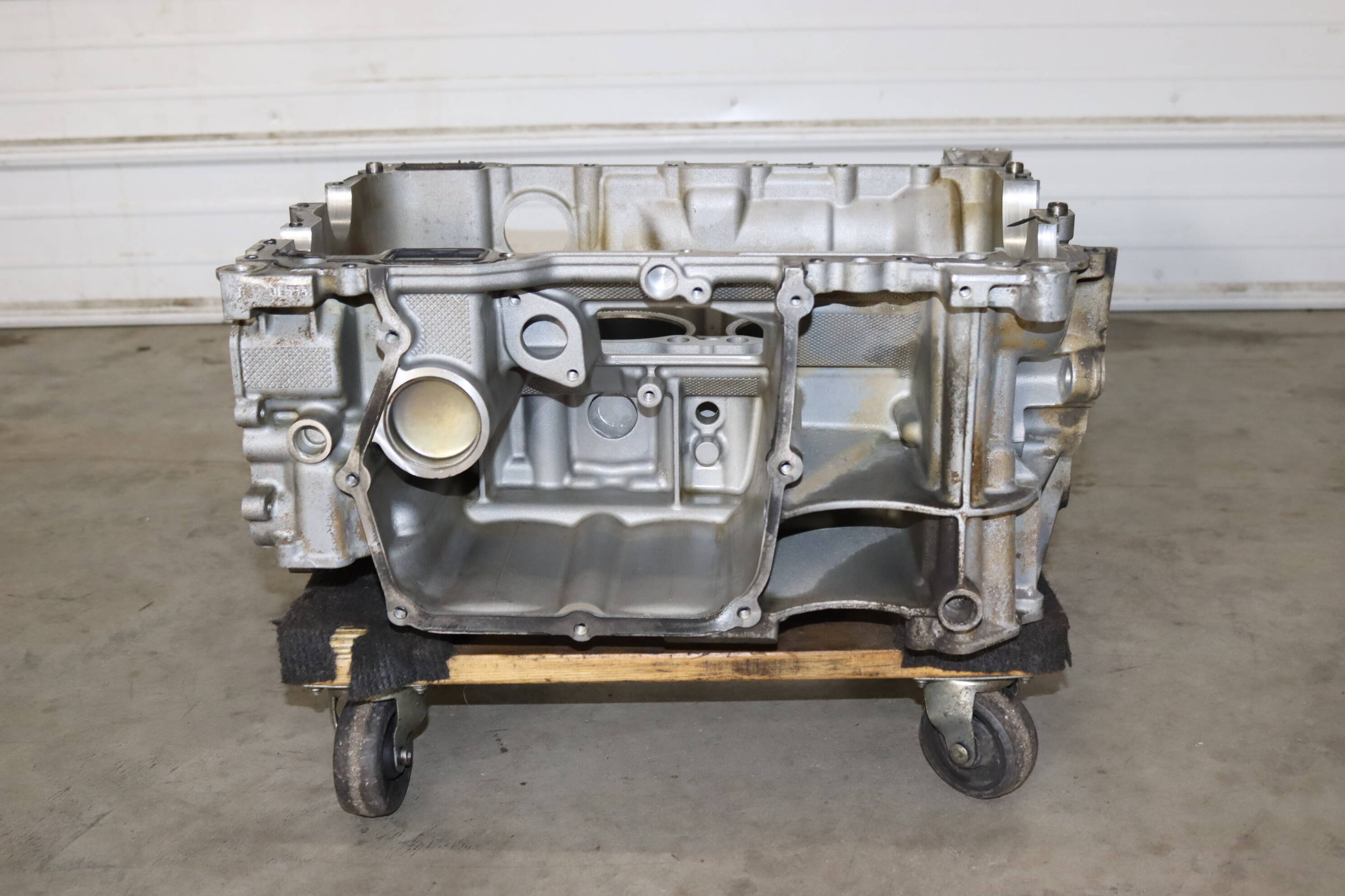 ENGINE SHORT BLOCK / CRANKCASE