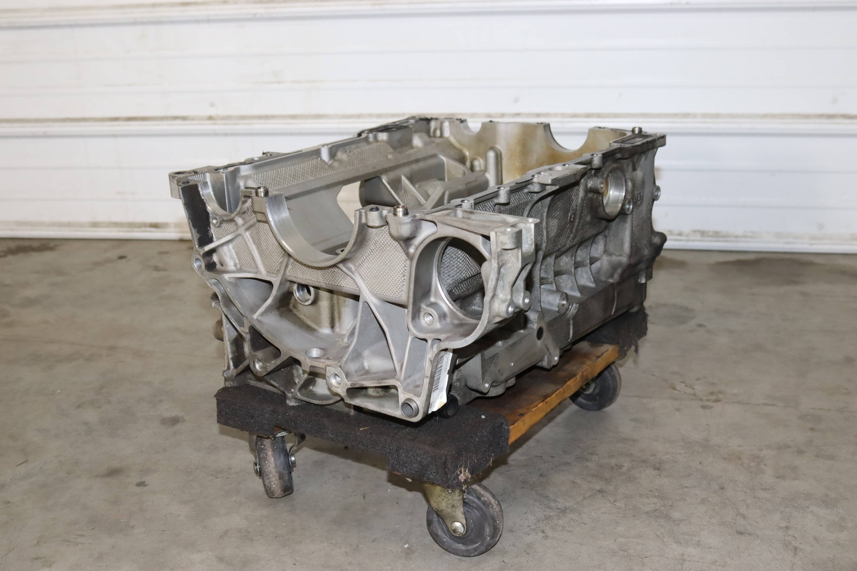 ENGINE SHORT BLOCK / CRANKCASE