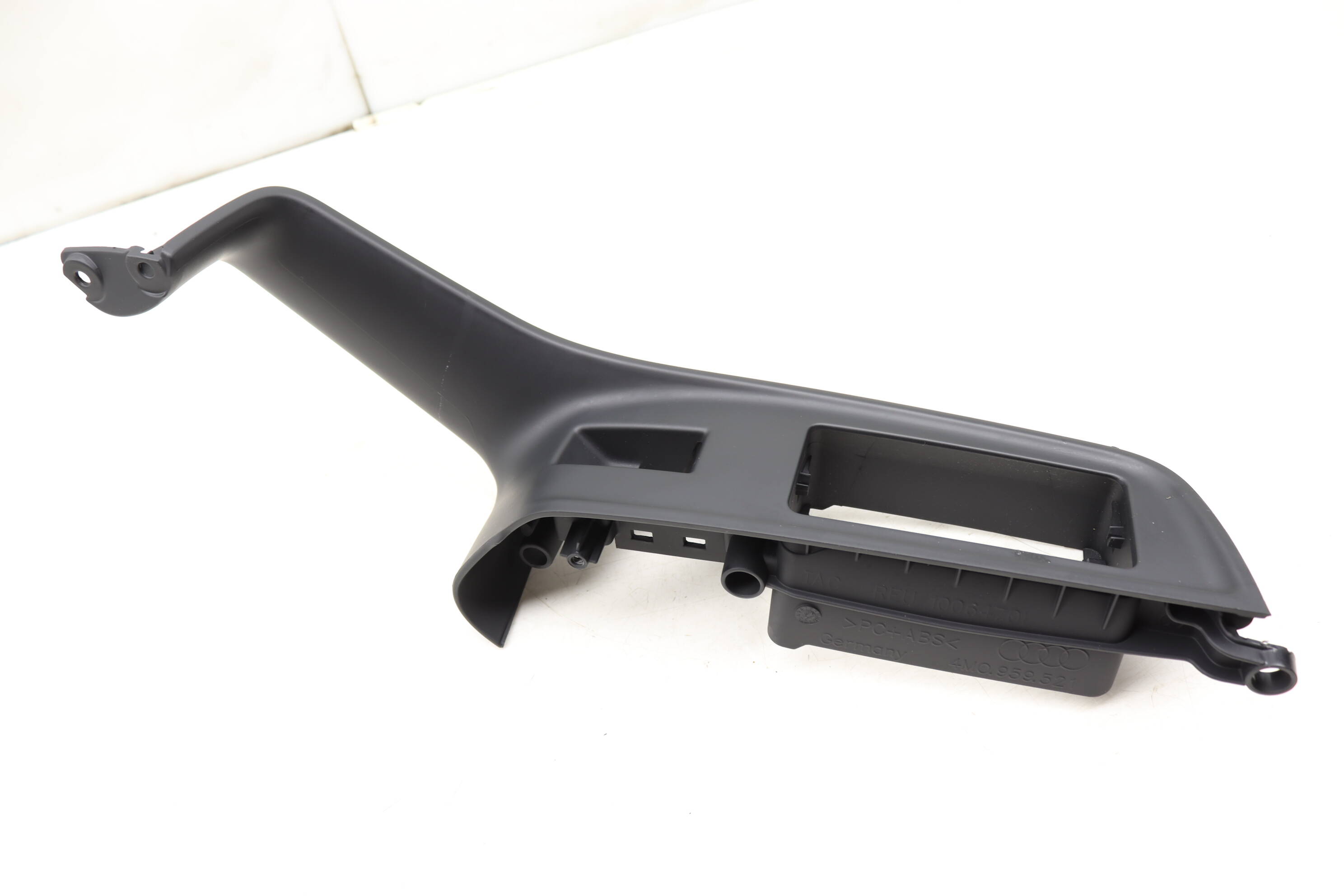 DOOR PANEL SWITCH TRIM / BEZEL