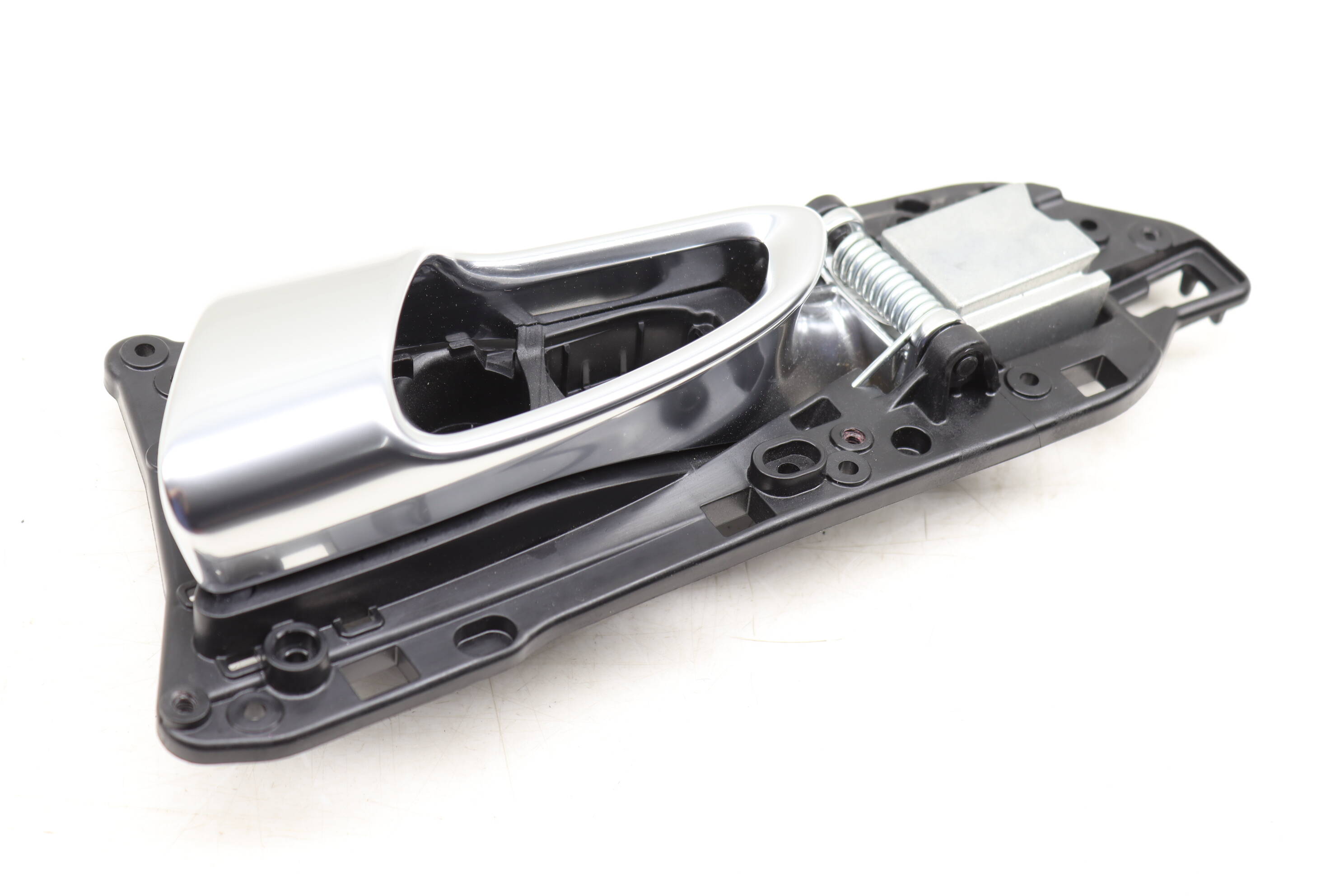 INTERIOR DOOR RELEASE / HANDLE