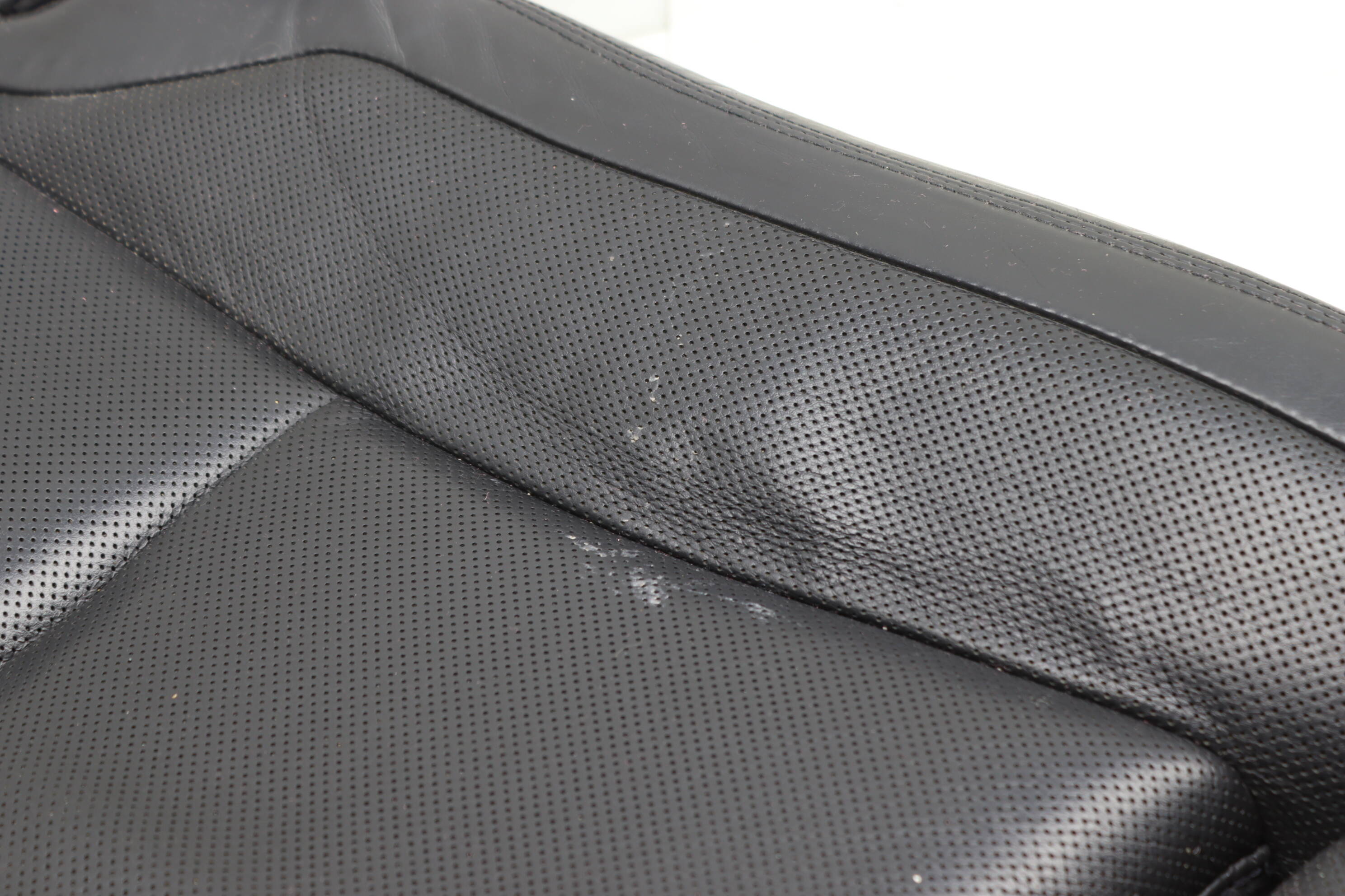 LOWER SEAT BOTTOM CUSHION
