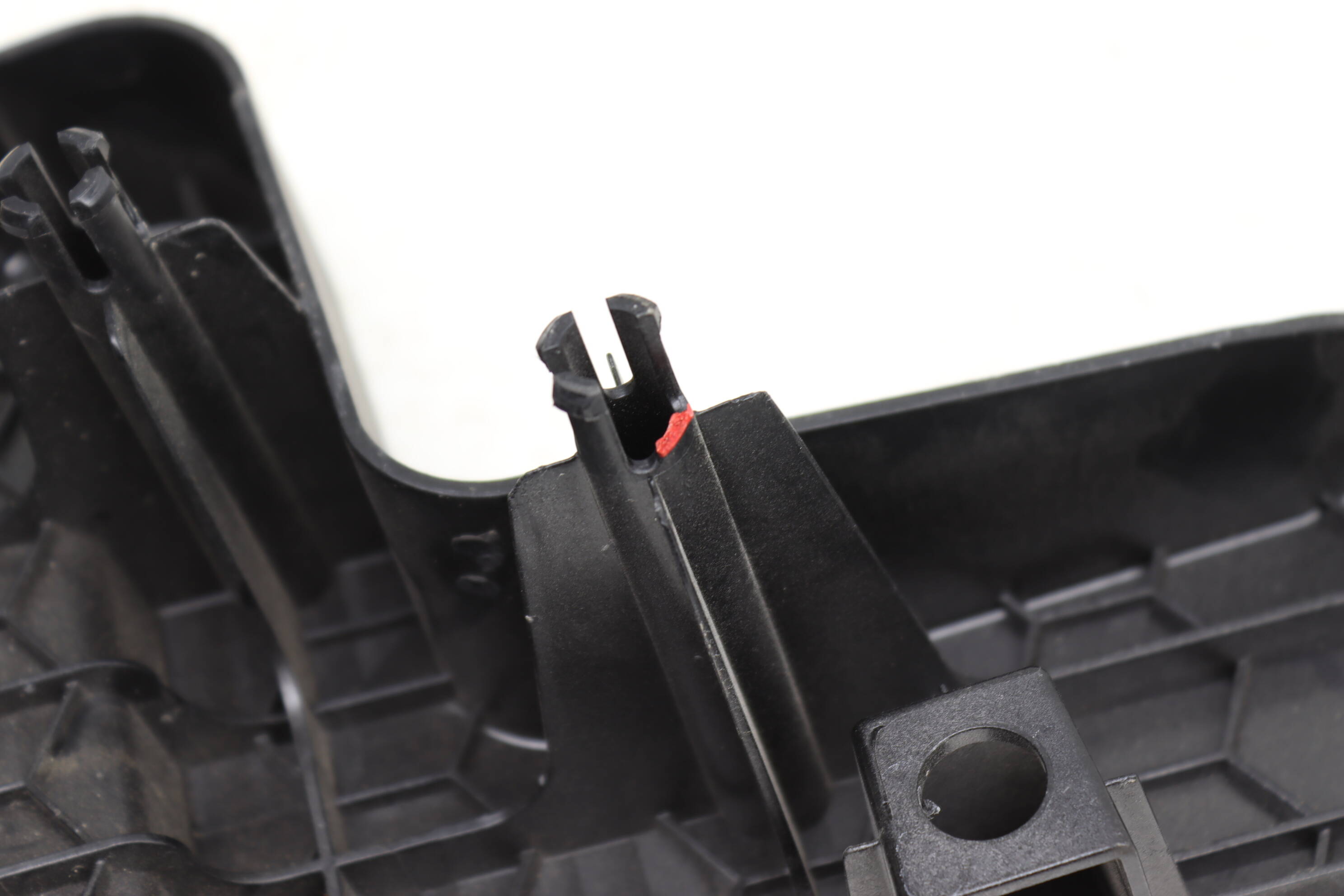 HIGH-VOLTAGE WIRING CABLE COVER
