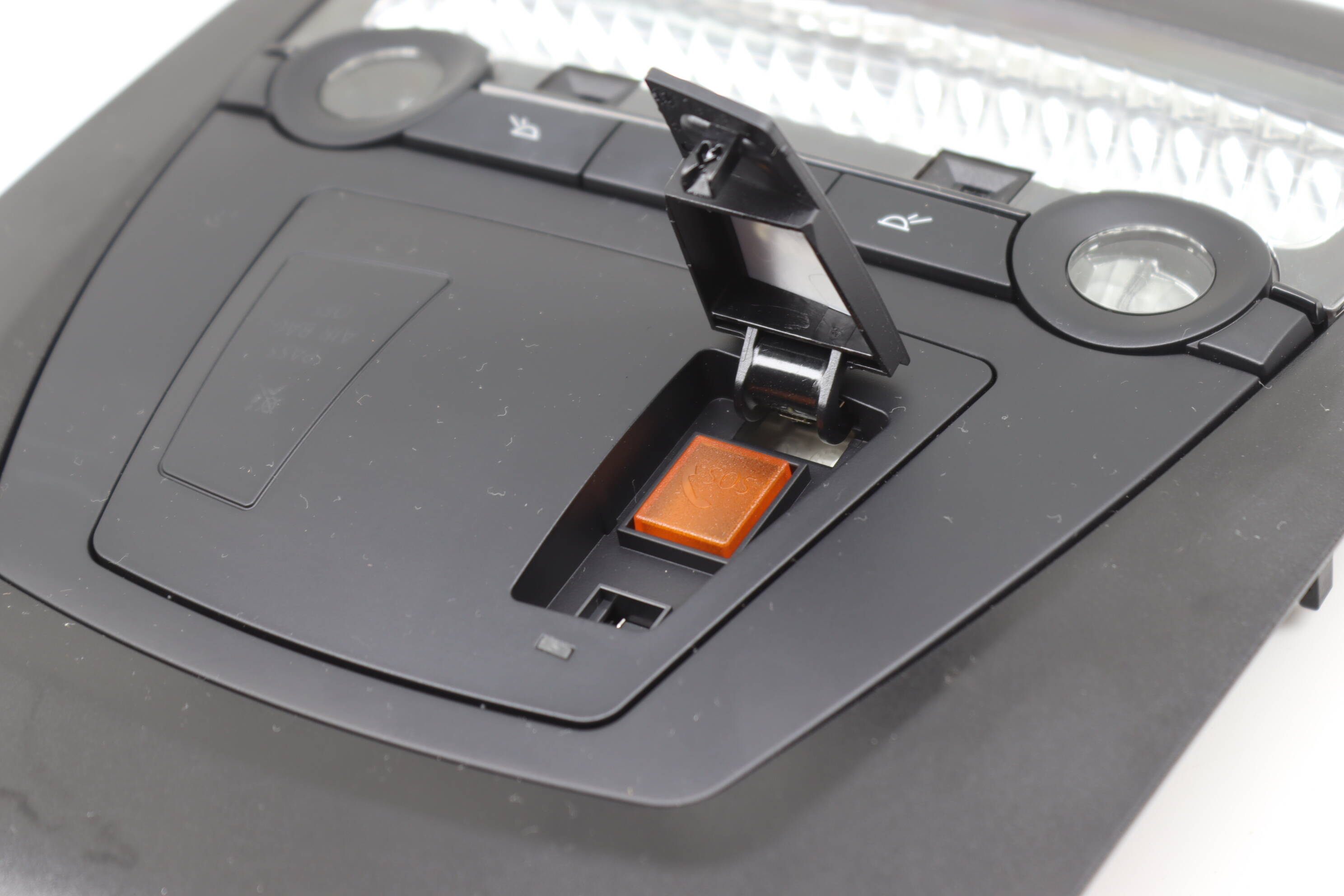 CENTER DOME / READING LIGHT