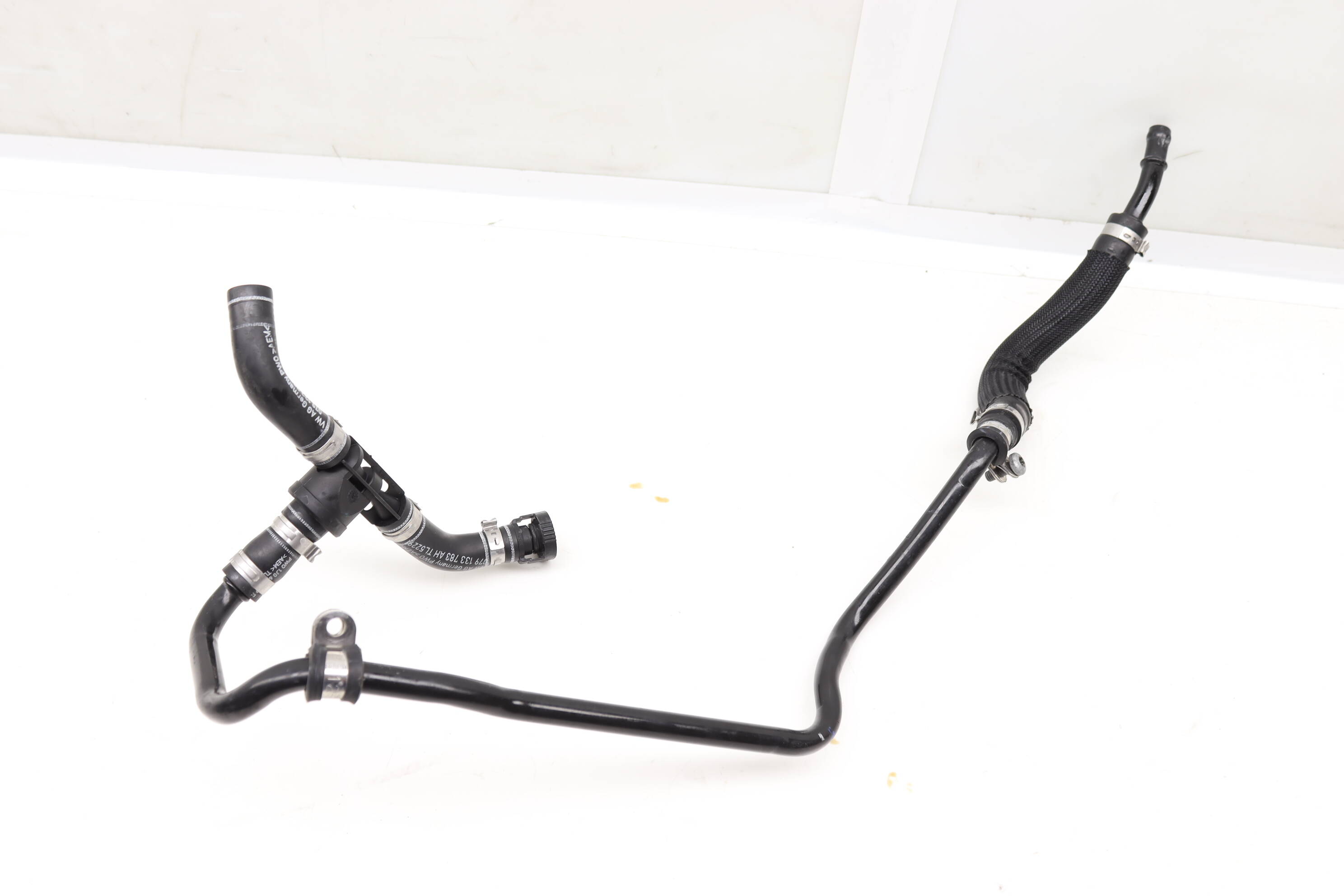 VACUUM LINE / SUCTION PUMP / VALVE