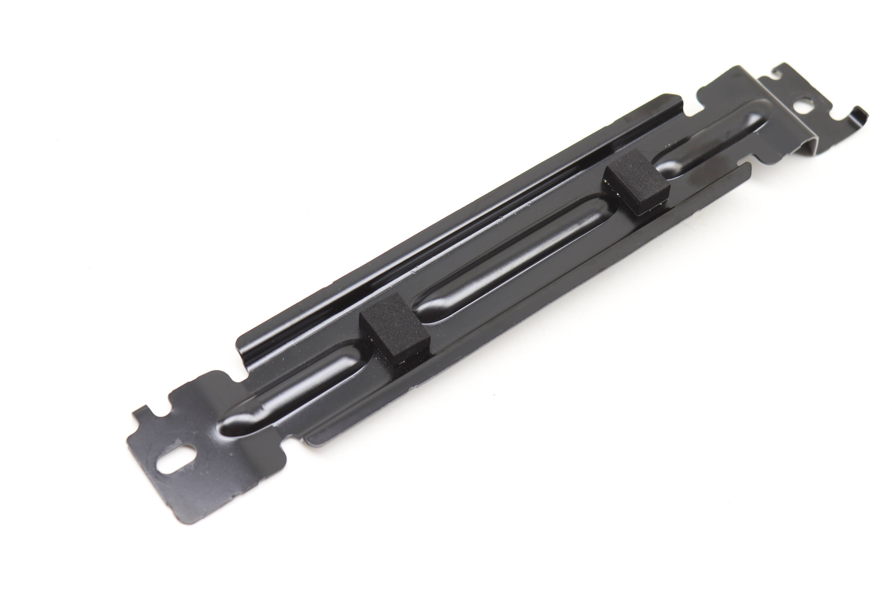 TRUNK MAT / SPARE TIRE COVER BRACKET