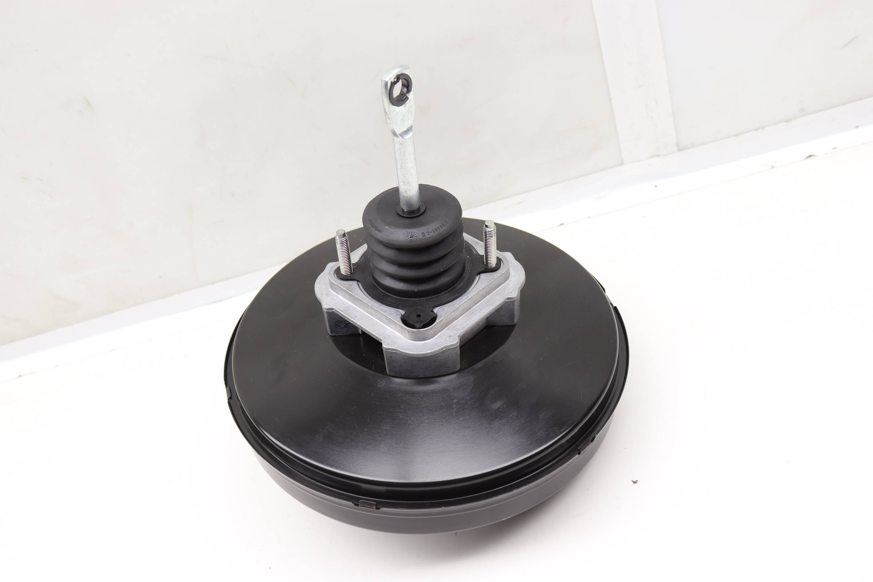 POWER BRAKE BOOSTER