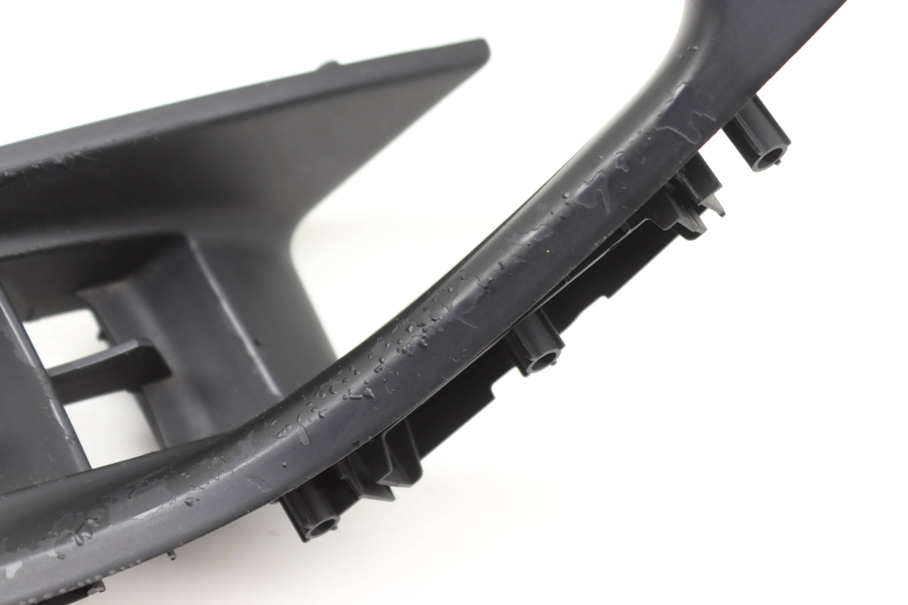 DOOR HANDLE PULL / SWITCH TRIM