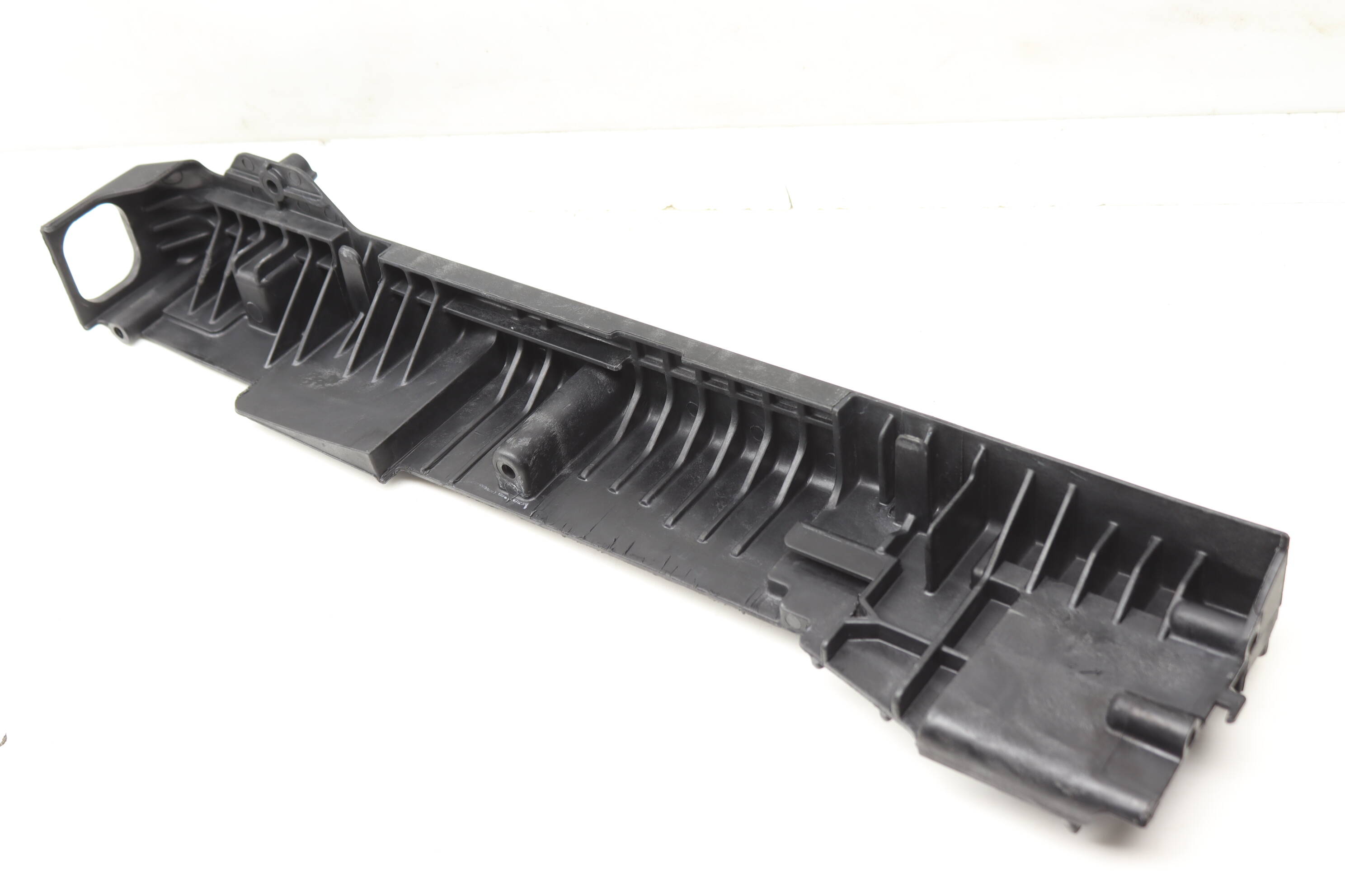 RADIATOR MODULE MOUNT / BRACKET