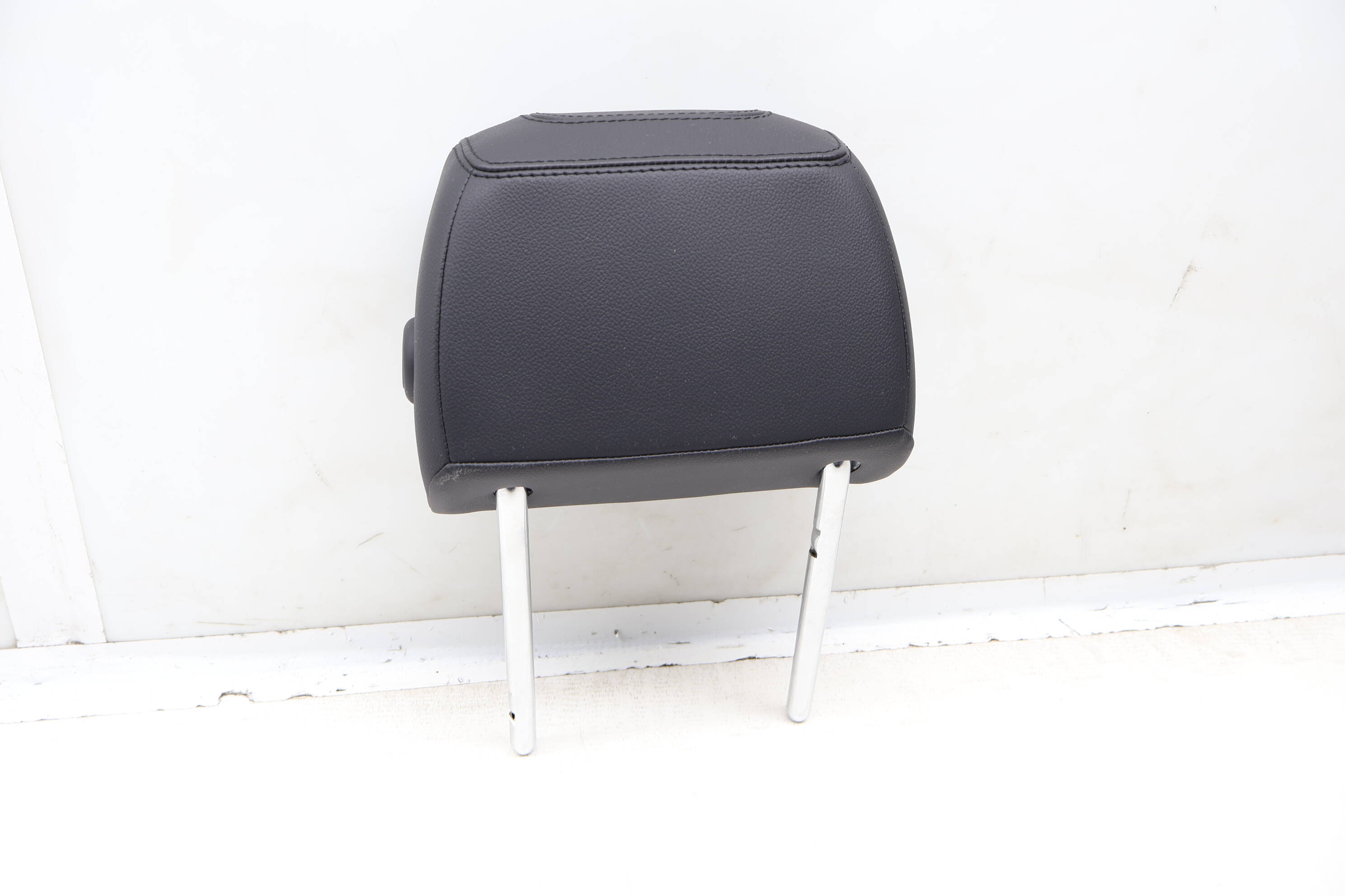 SEAT HEADREST / HEAD REST (OUTER)