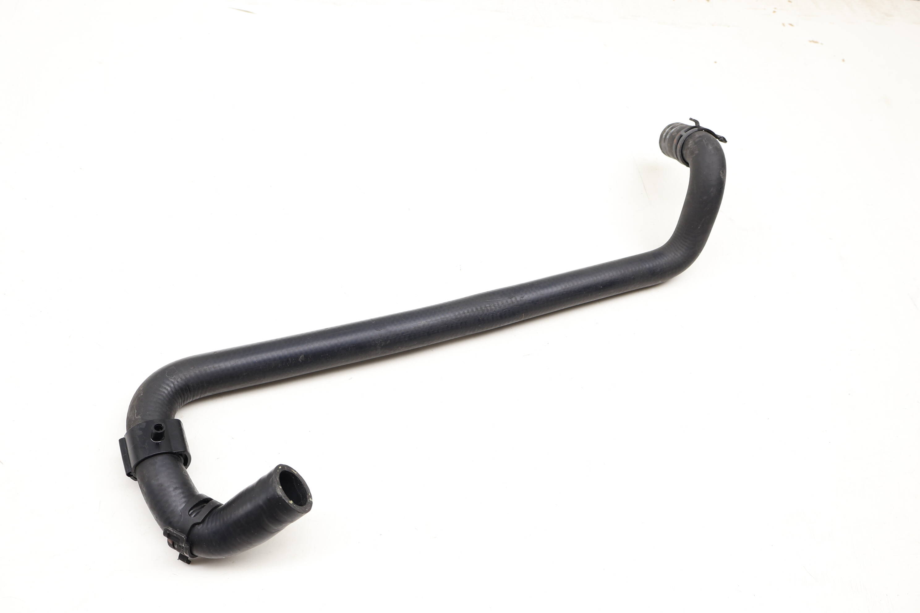 AUXILIARY RADIATOR COOLANT HOSE / LINE