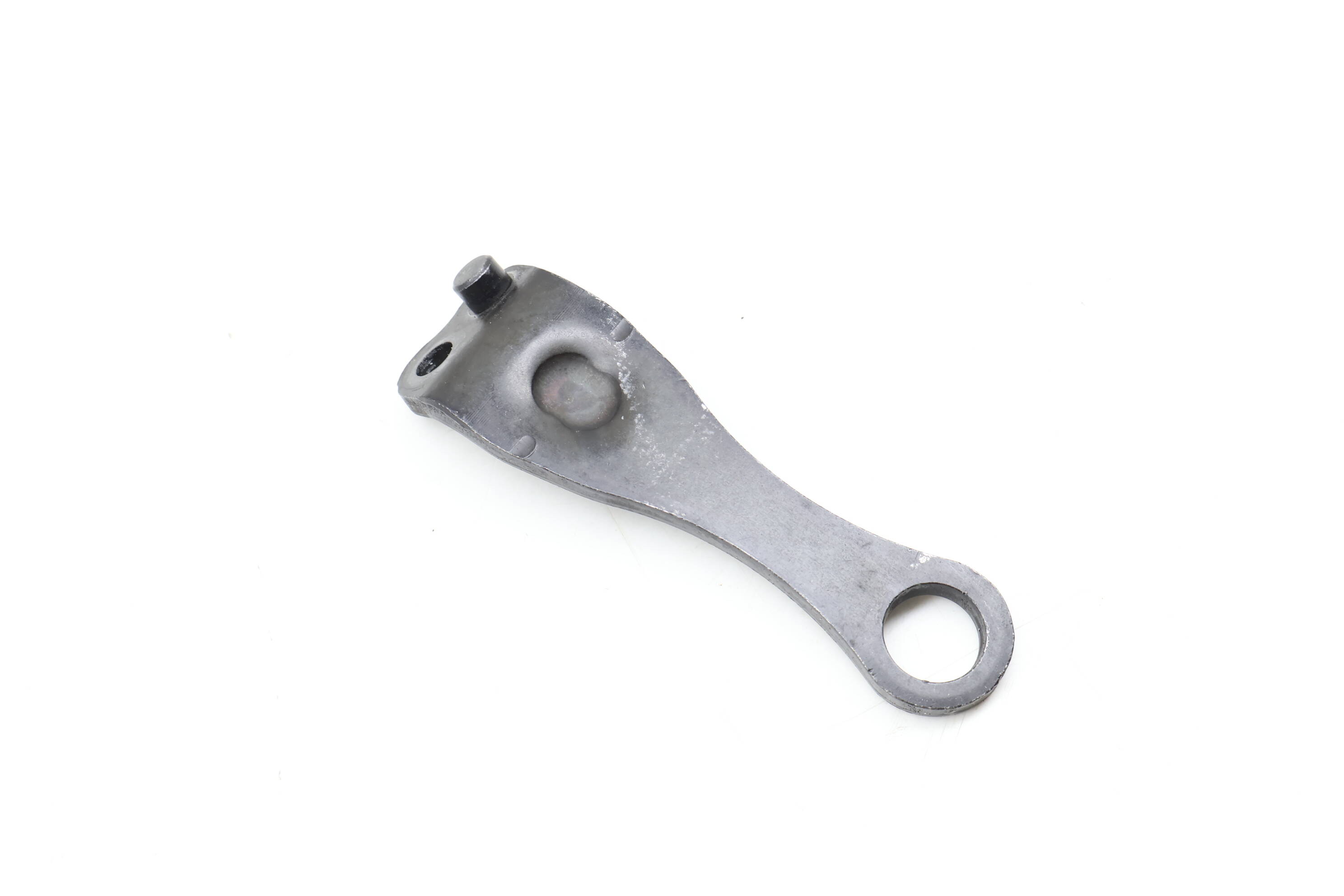 ENGINE LIFTING MOUNT / BRACKET
