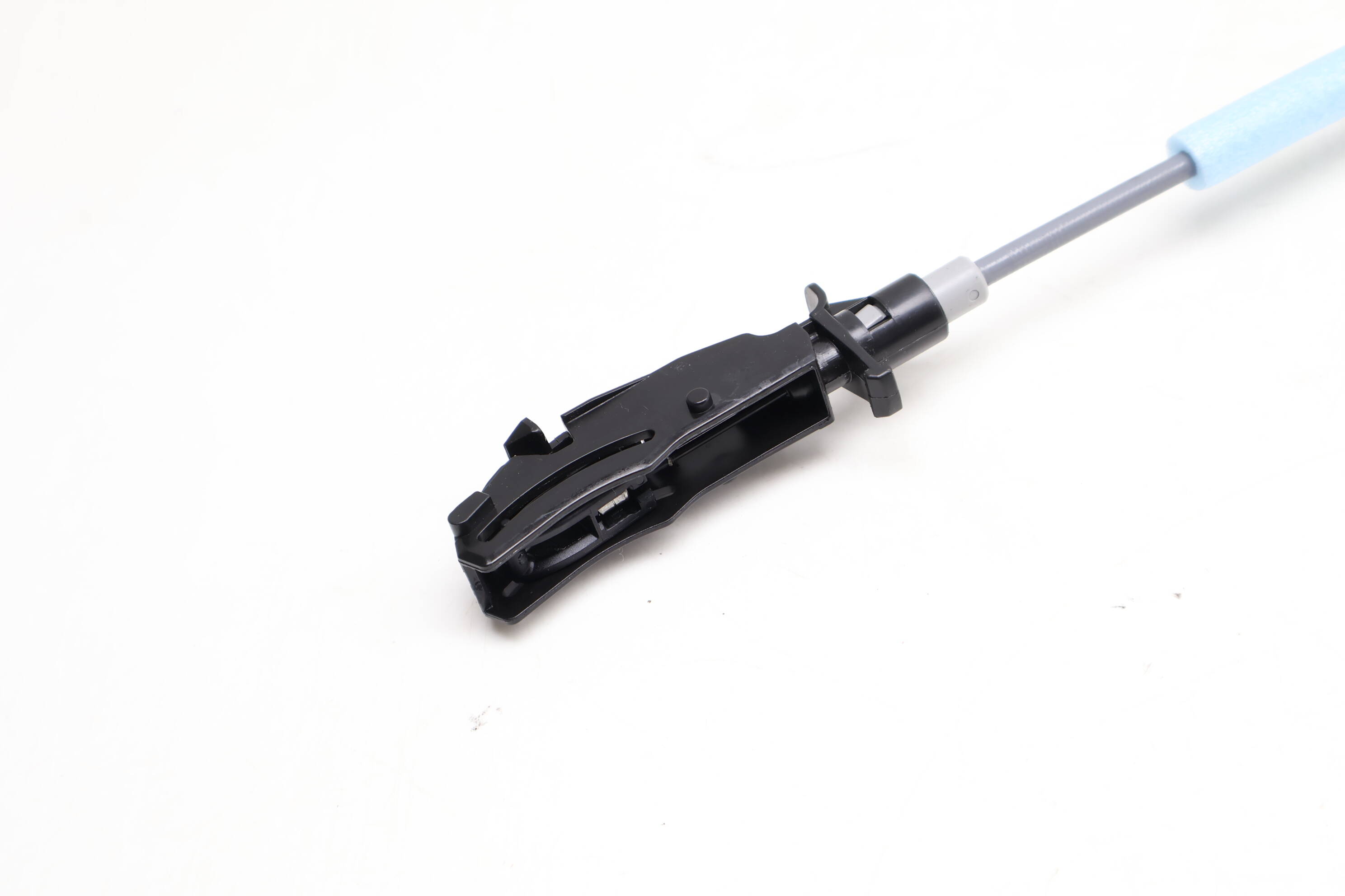 INTERIOR DOOR HANDLE RELEASE / BOWDEN CABLE