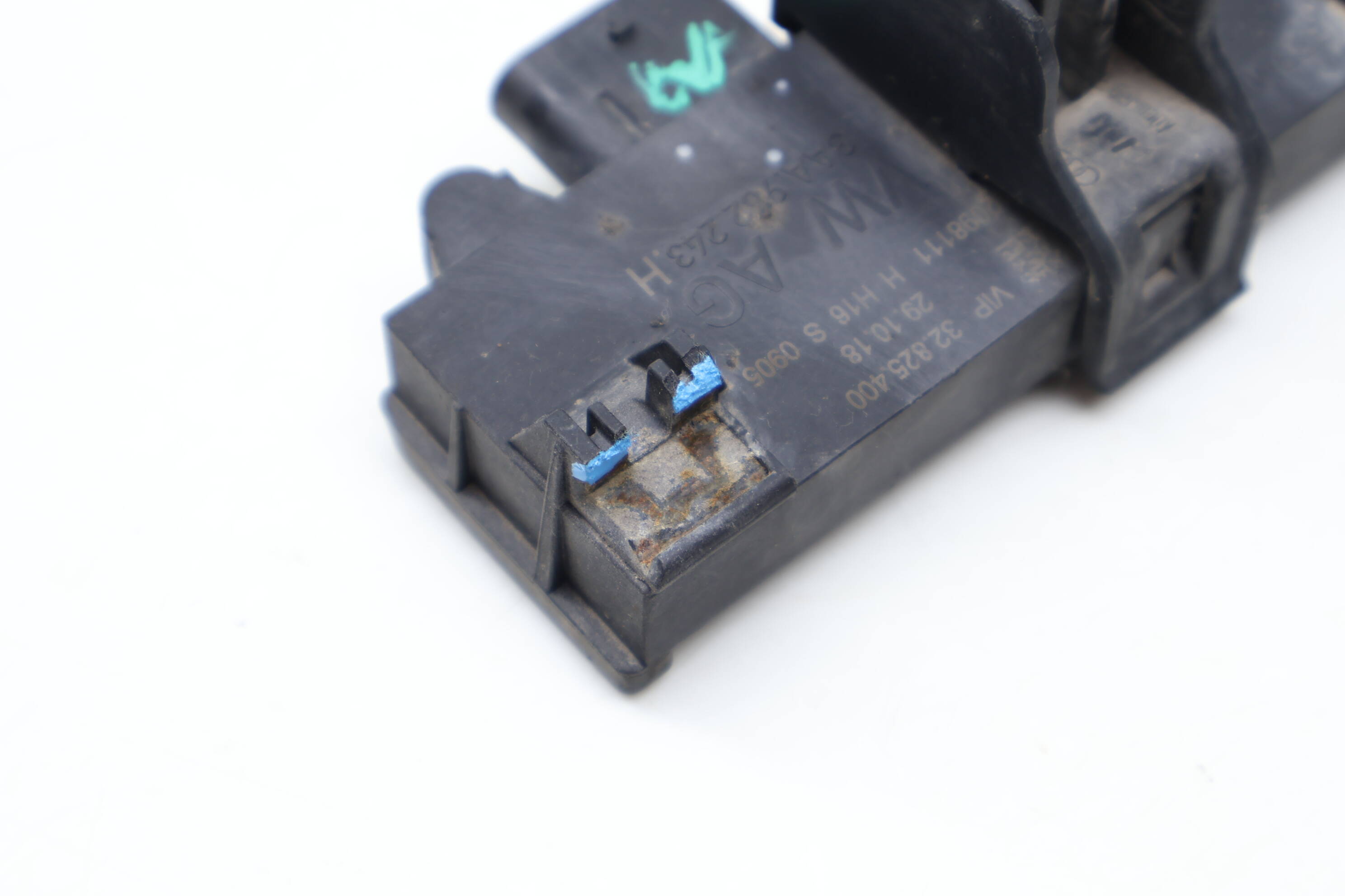 TRUNK CONTROL MODULE