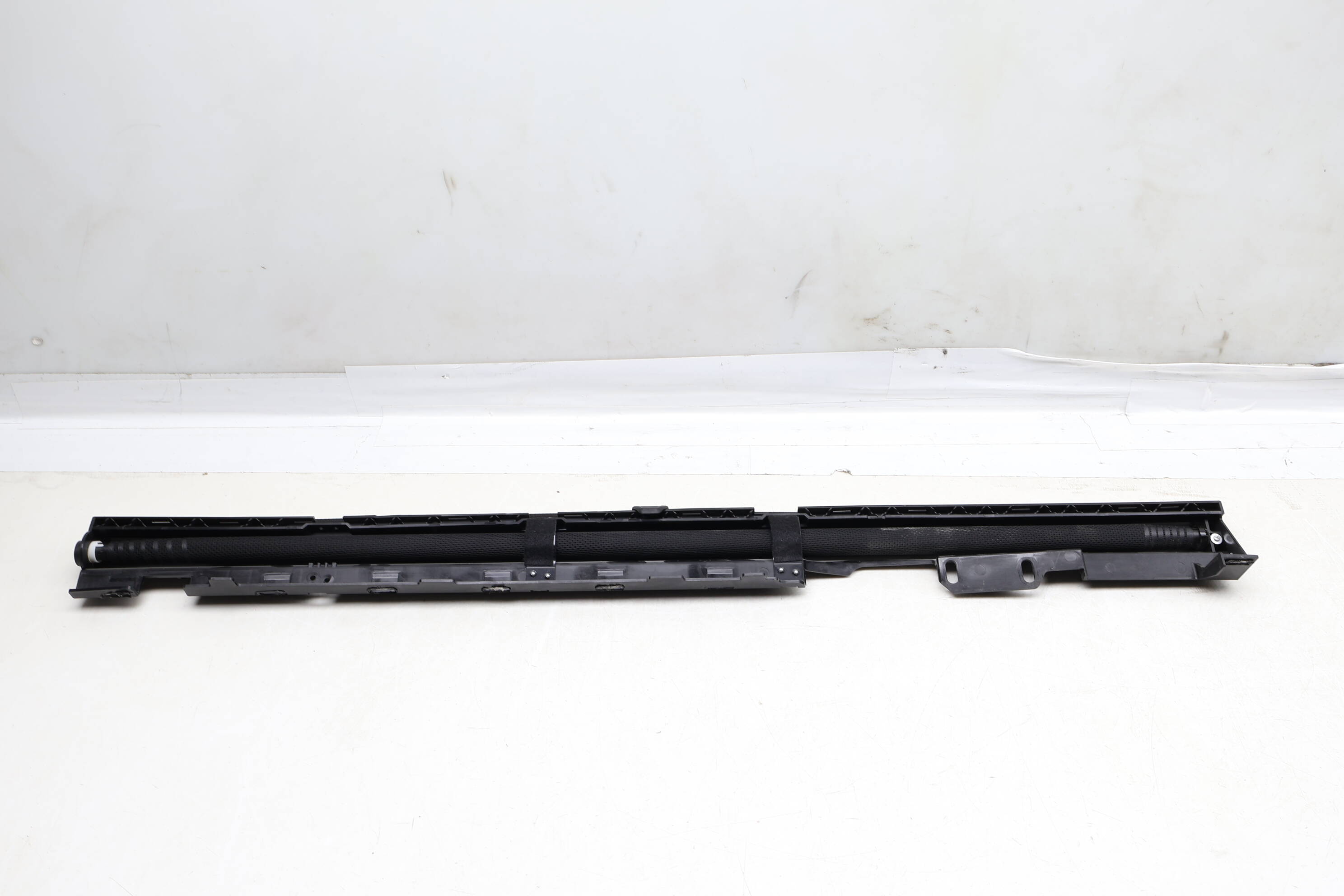 2018-2020 VW ATLAS - REAR LEFT DOOR Window Sunshade / SUN Shade