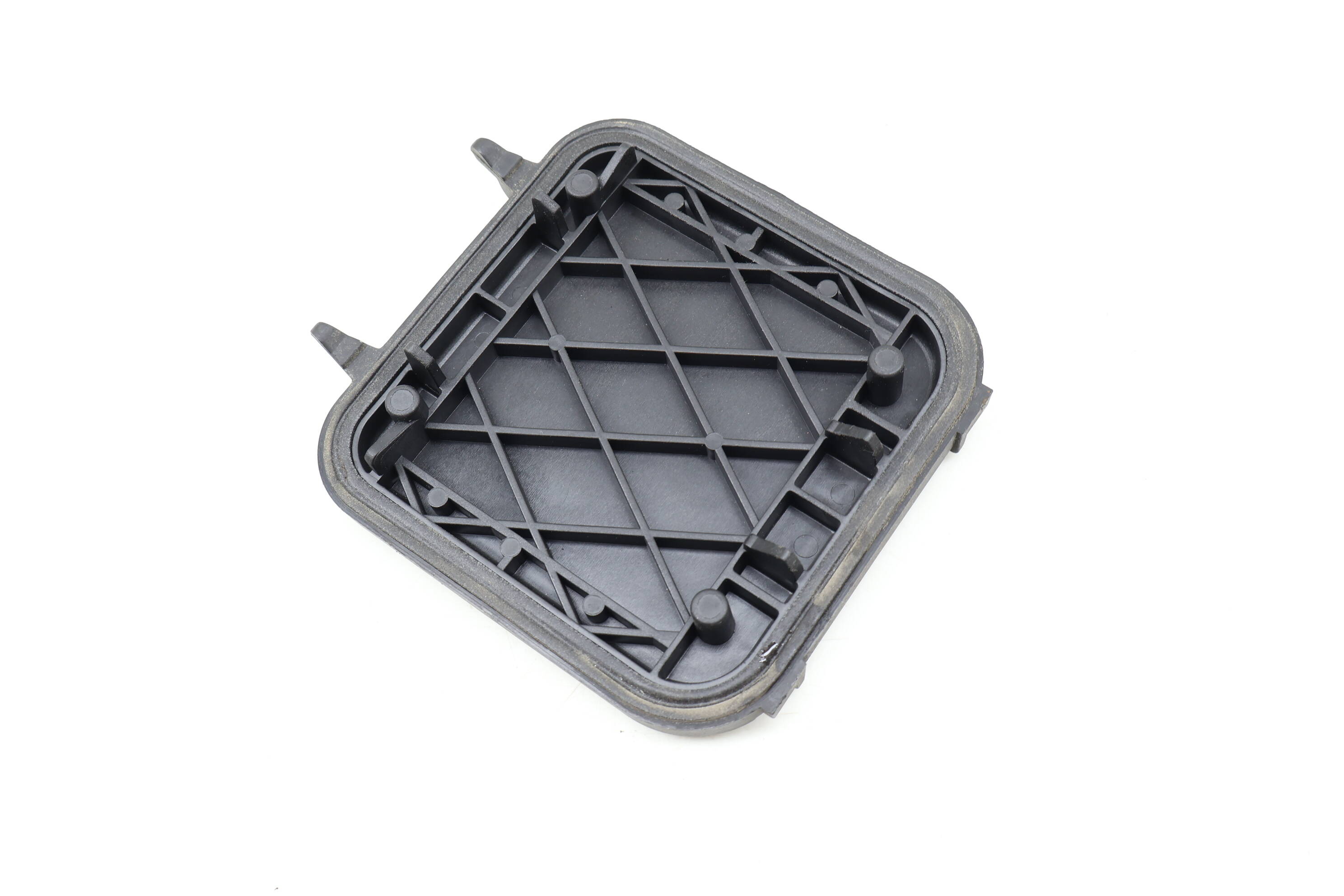 INNER HEADLIGHT CAP / COVER