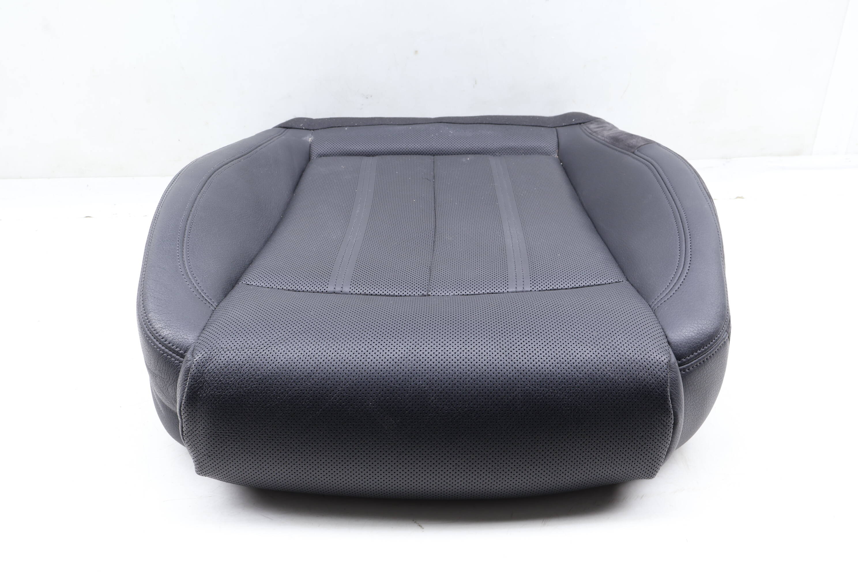 LOWER SEAT BOTTOM CUSHION