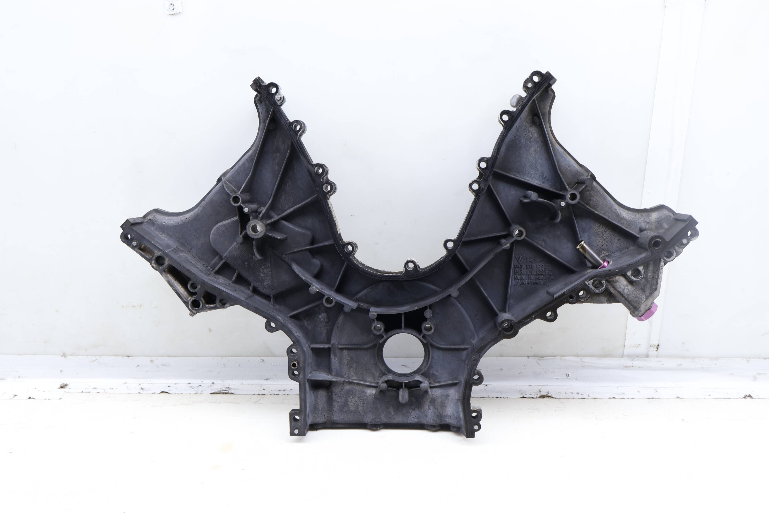 TIMING CHAIN CASE COVER