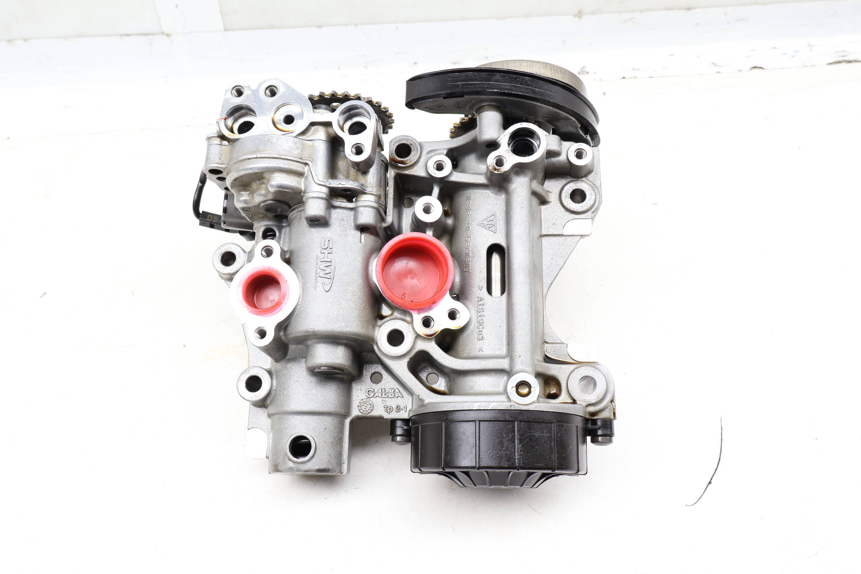 ENGINE OIL PUMP