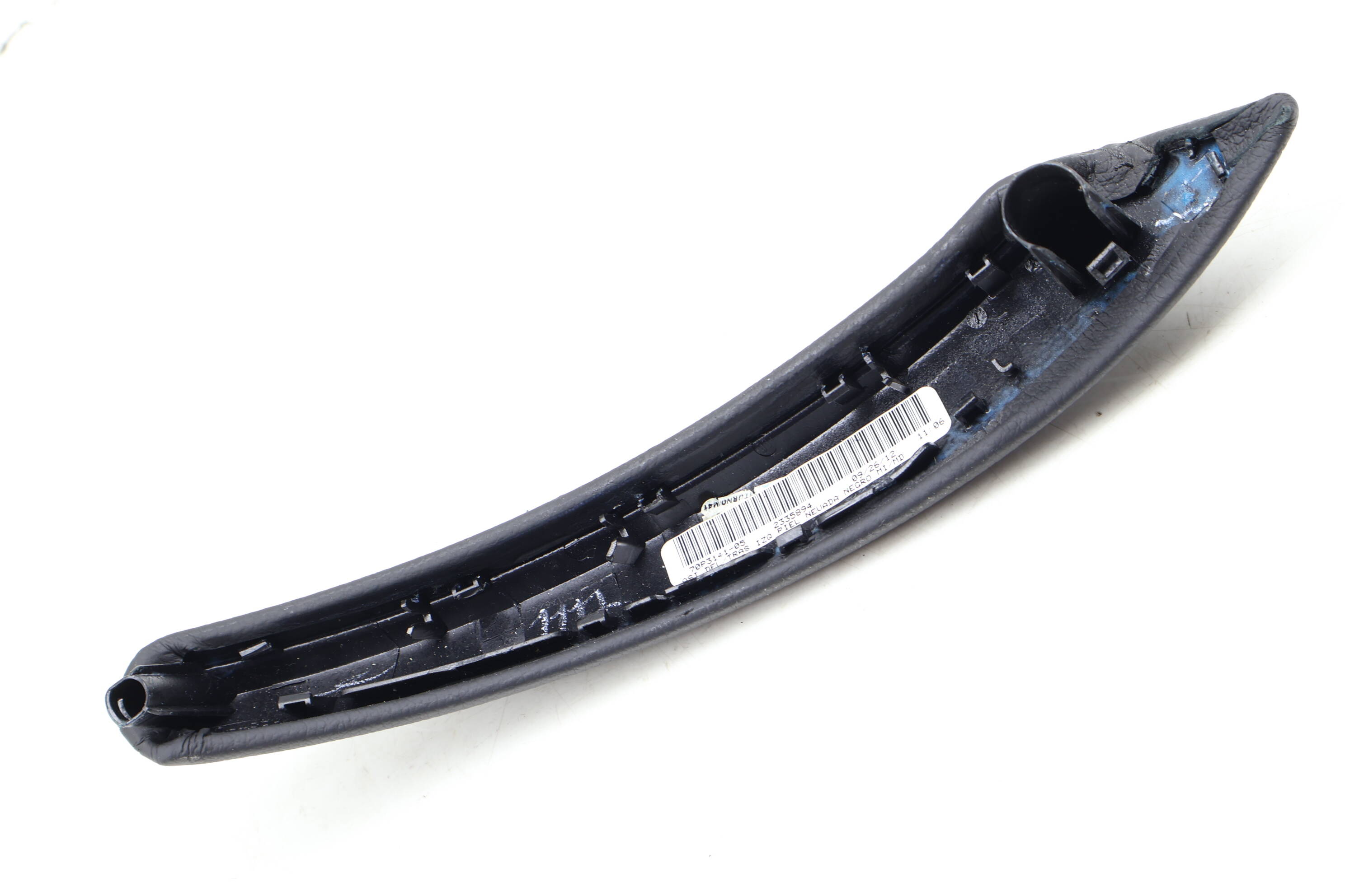 DOOR PANEL PULL TRIM / COVER