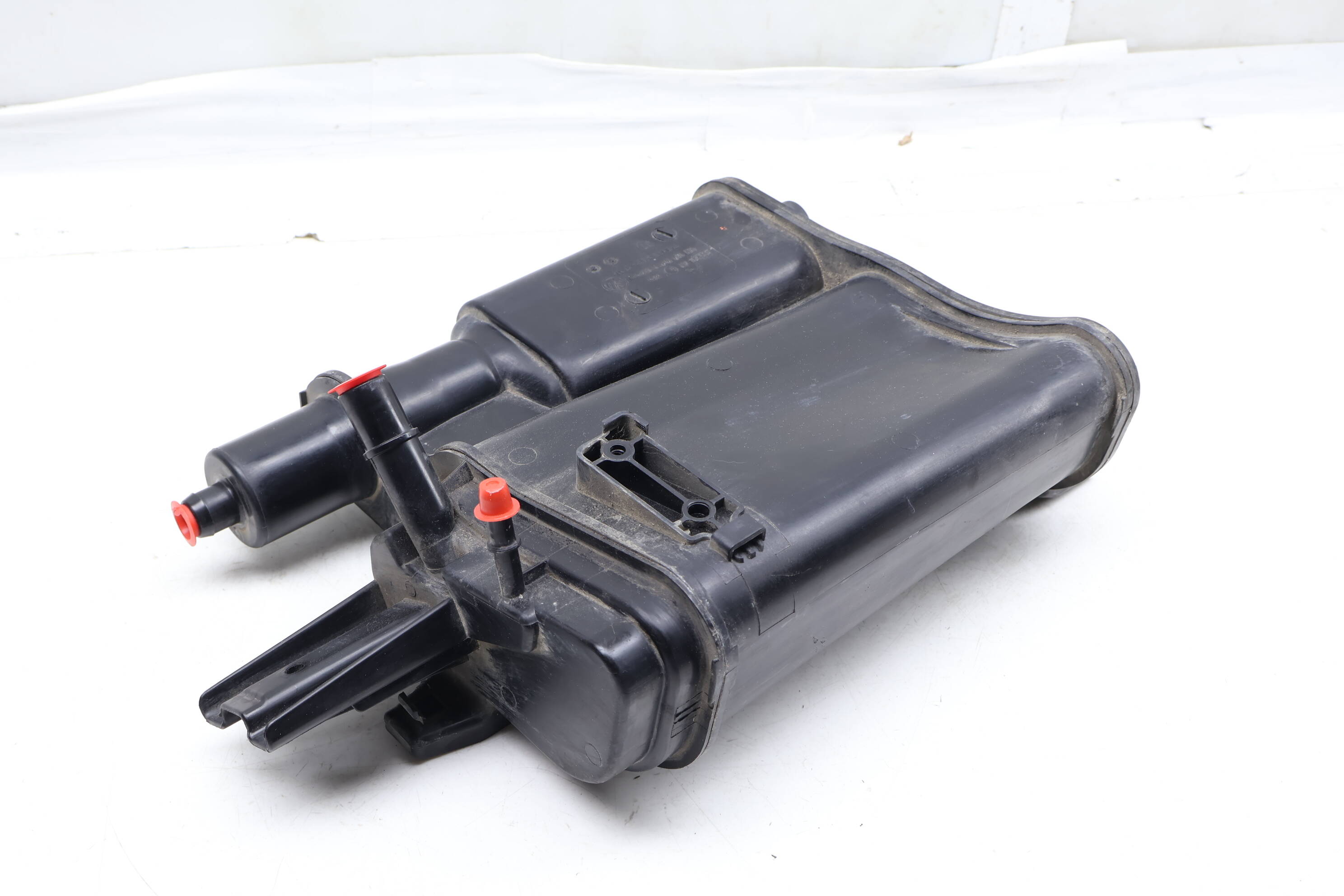 FUEL EVAP CHARCOAL CANISTER