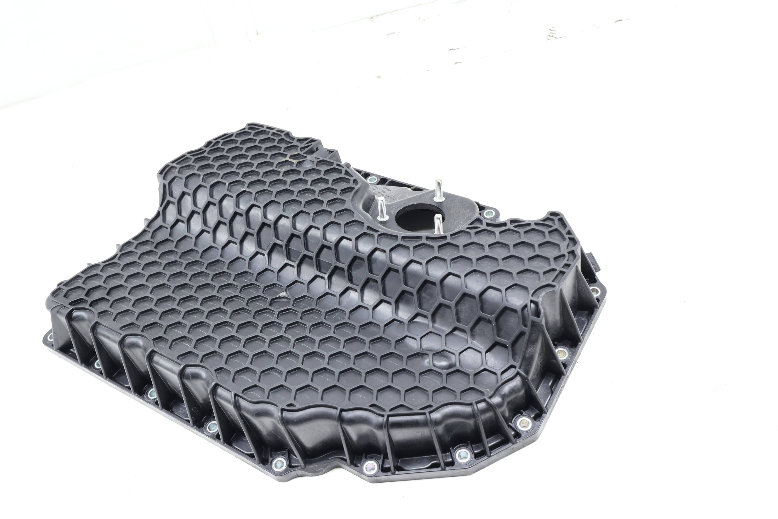 LOWER ENGINE OIL PAN / SUMP