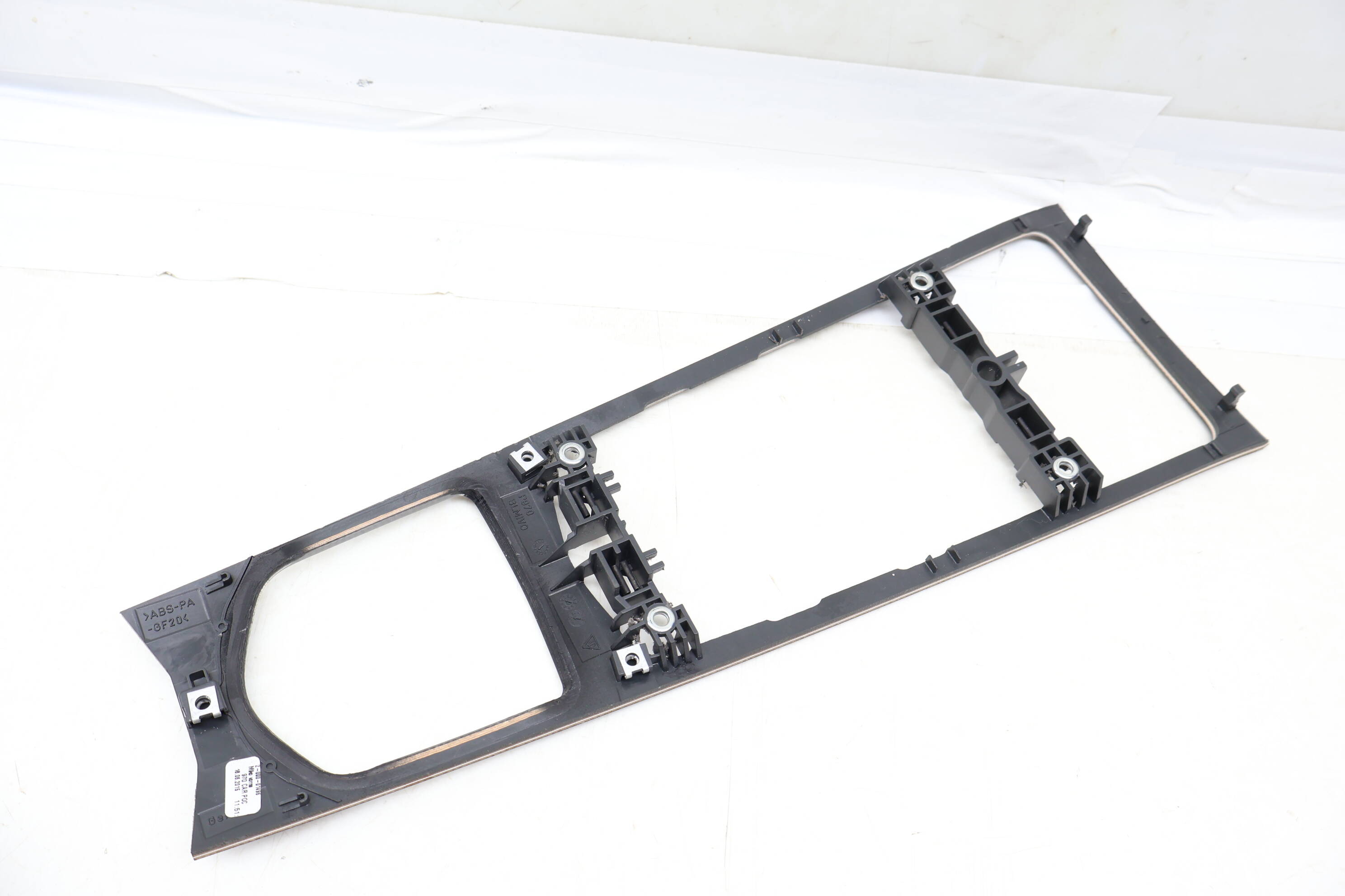 CENTER CONSOLE TRIM / COVER