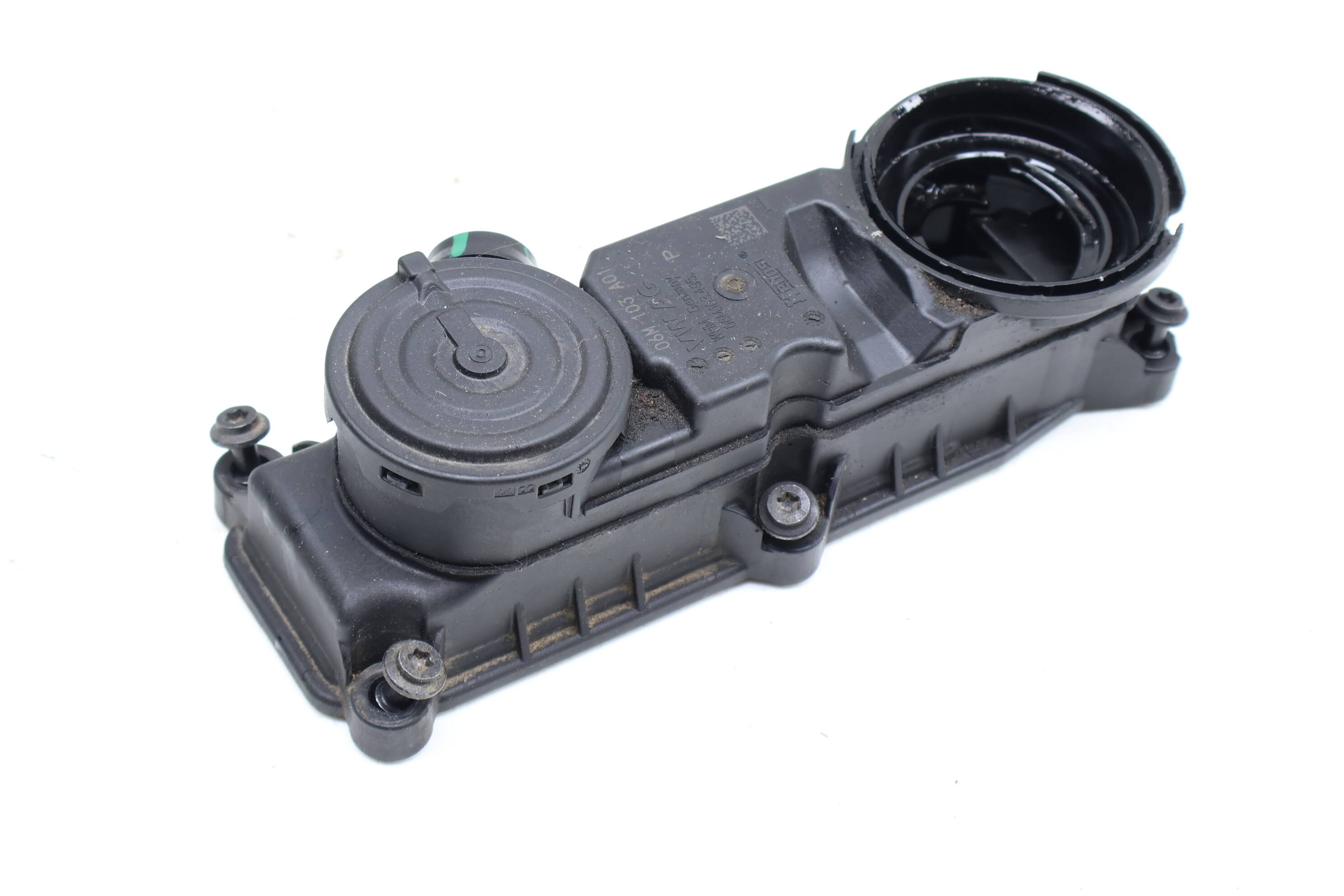 PVC / ENGINE OIL SEPARATOR