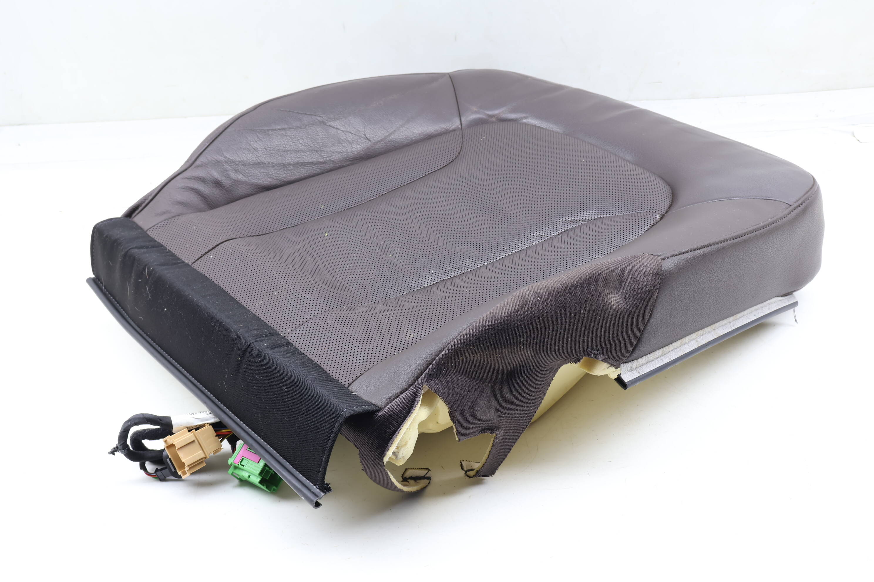 LOWER SEAT BOTTOM CUSHION