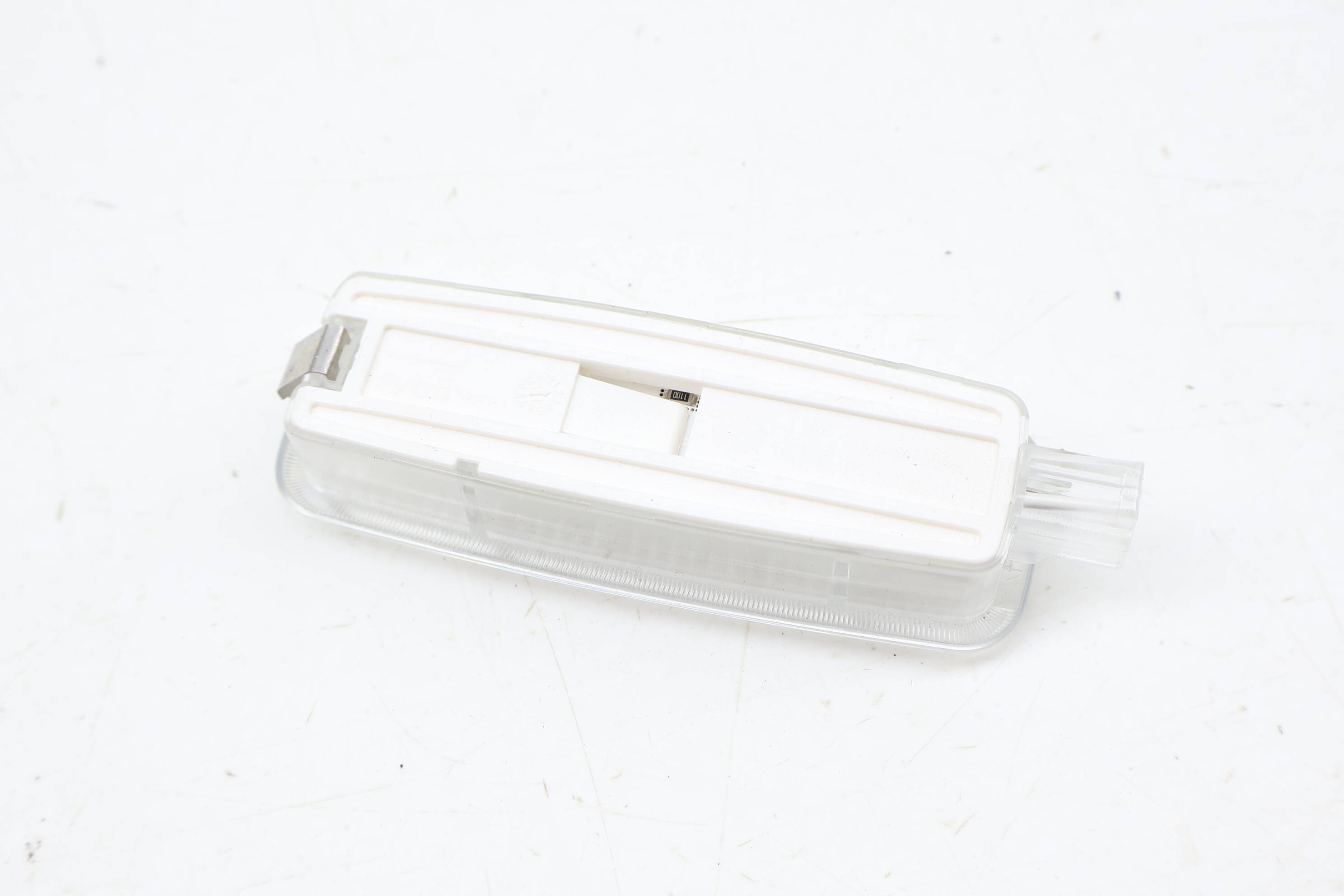 VANITY / MAKEUP LIGHT