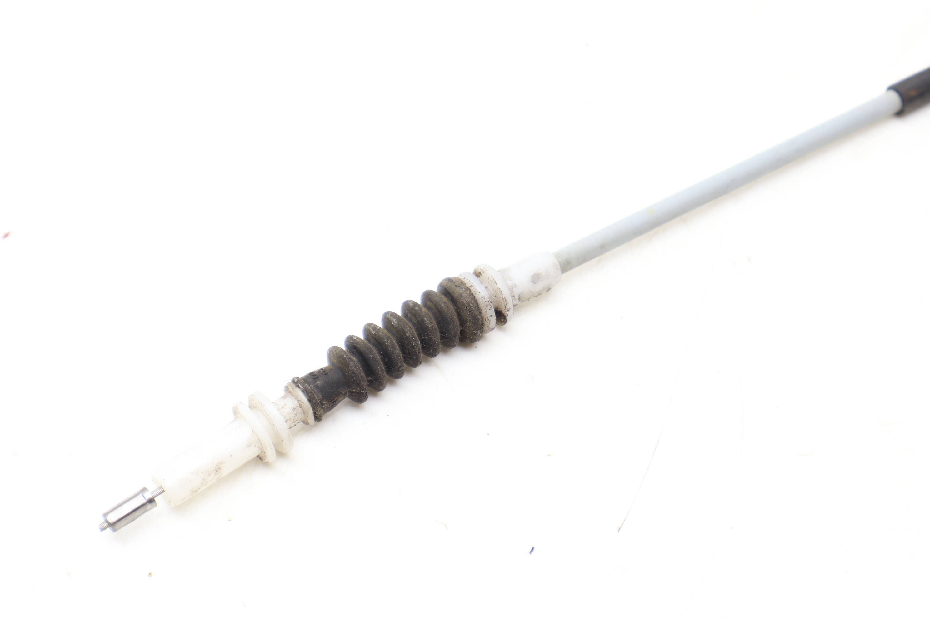 EXTERIOR DOOR HANDLE RELEASE / BOWDEN CABLE