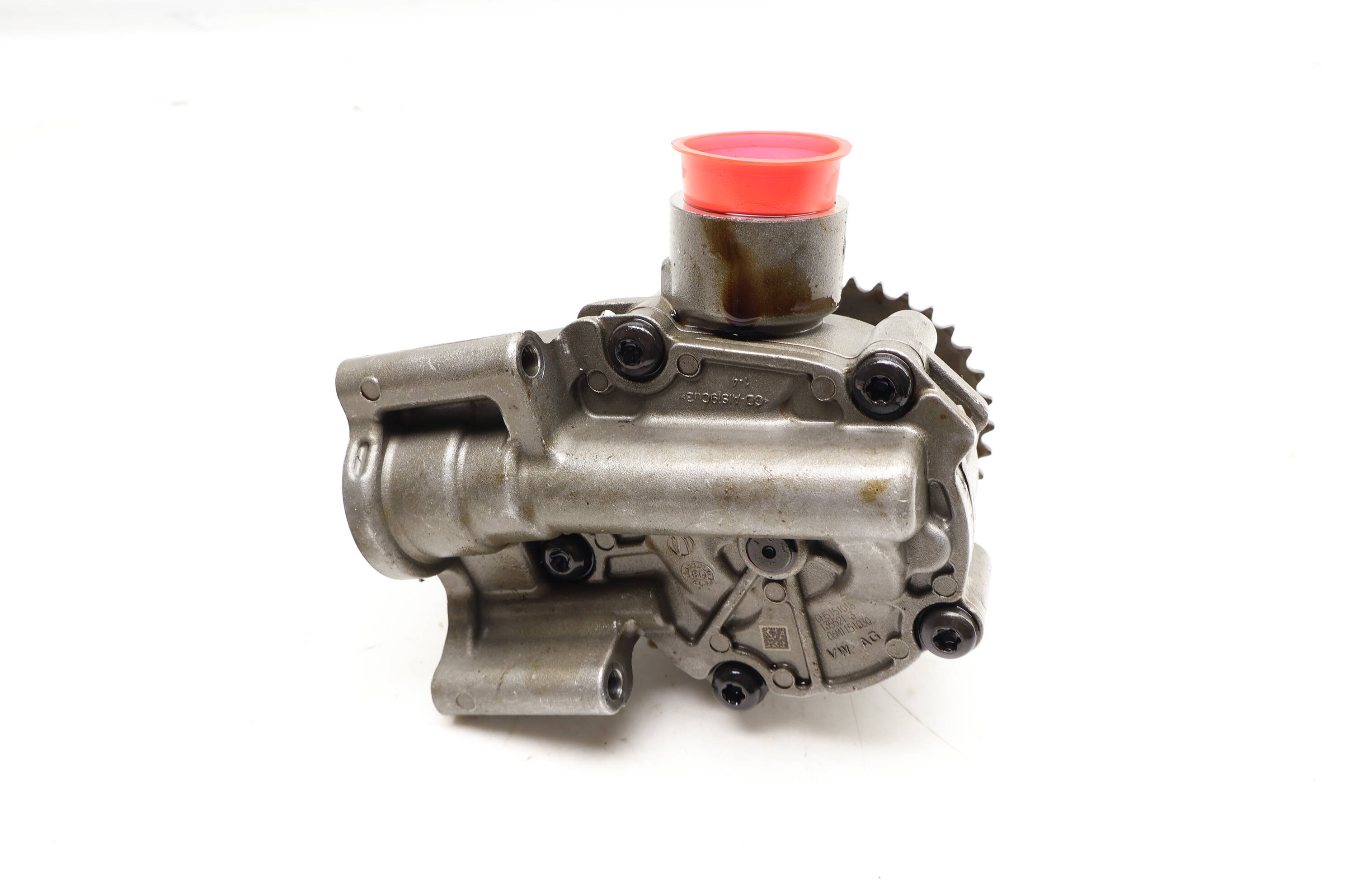 ENGINE OIL PUMP