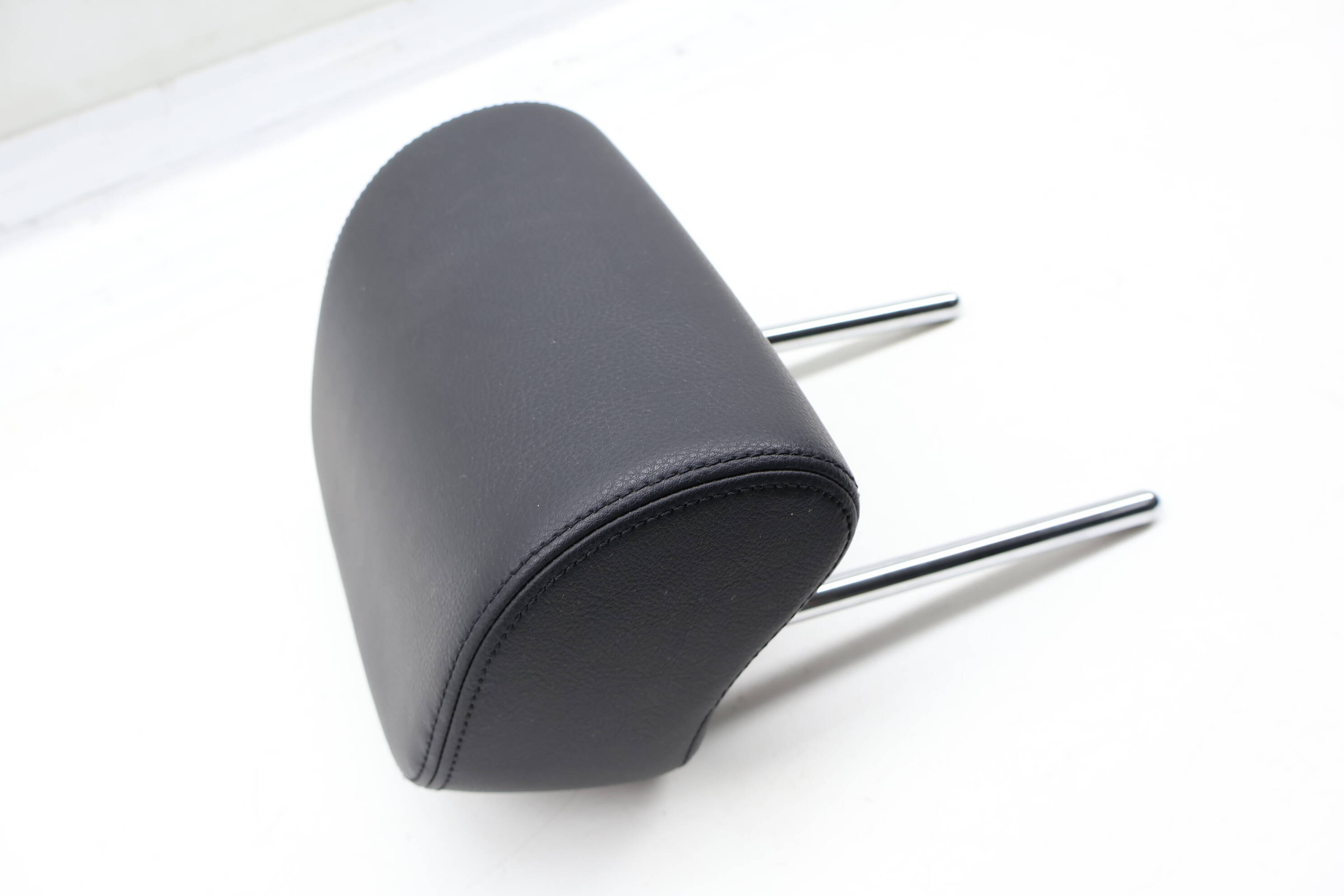 CENTER HEADREST / HEAD REST