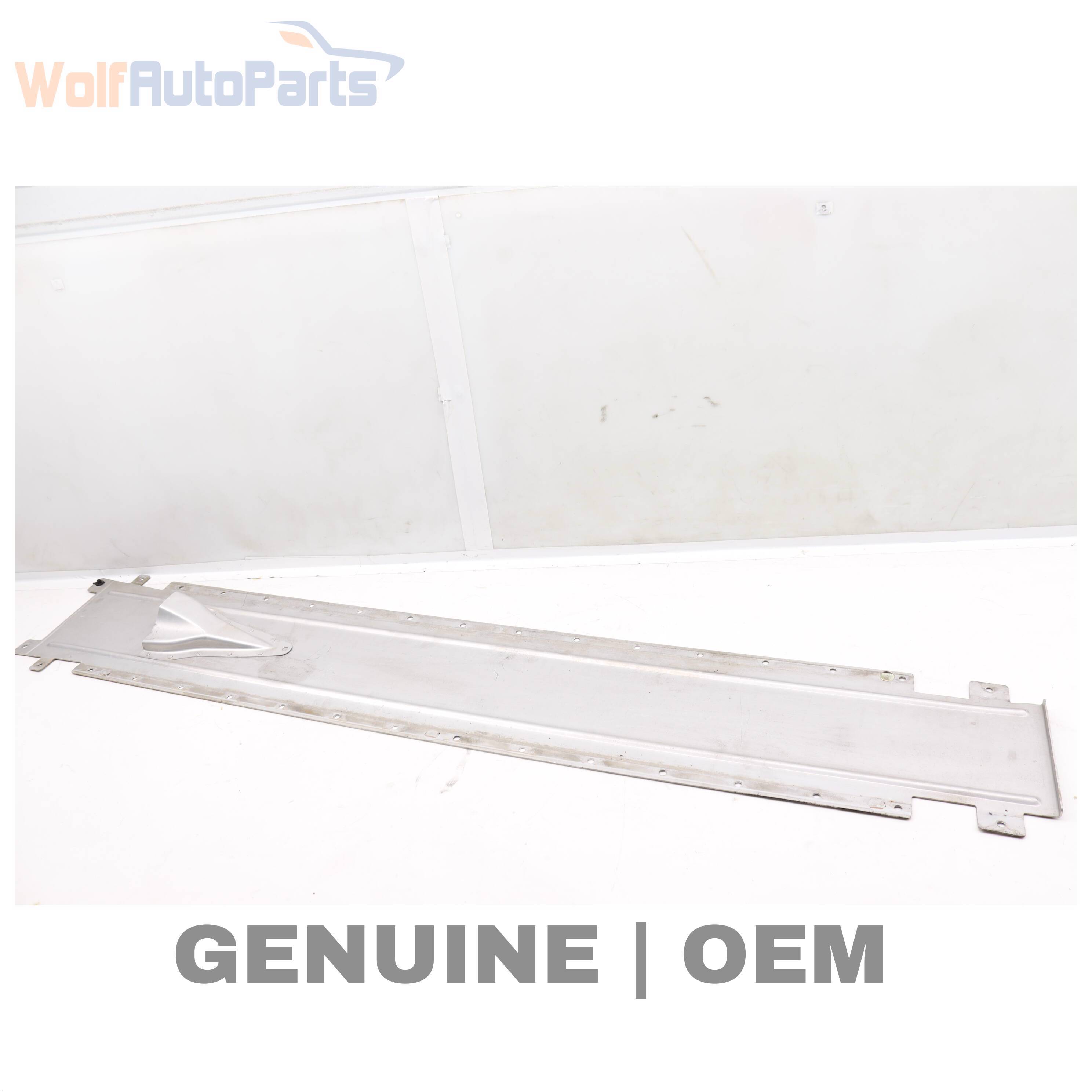 Wolf SHIELD PANEL / LINER (CENTER)