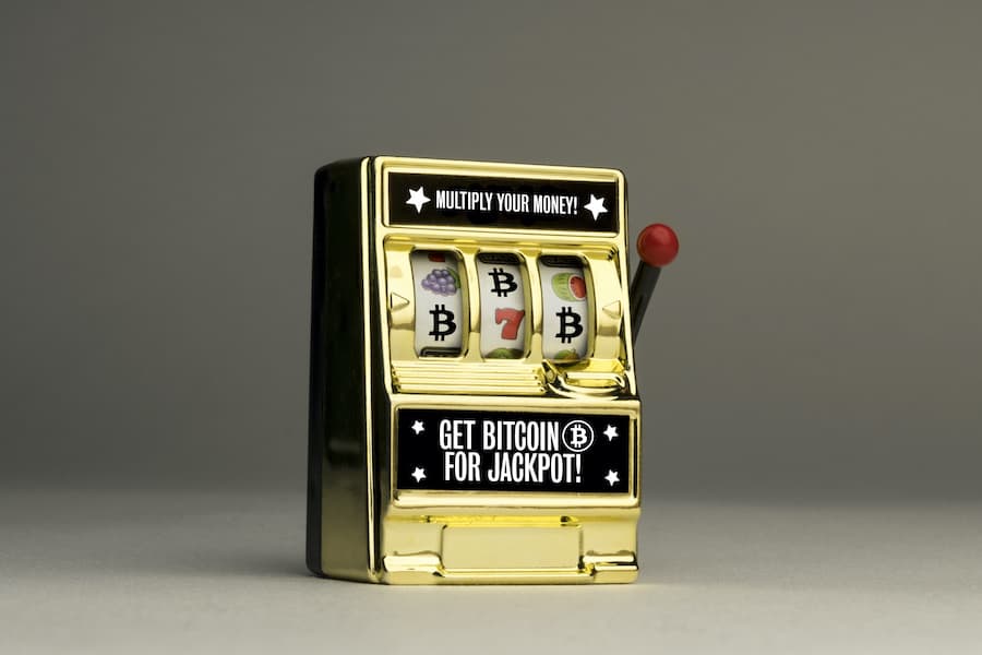 bitcoin slot machines aren't provably fair