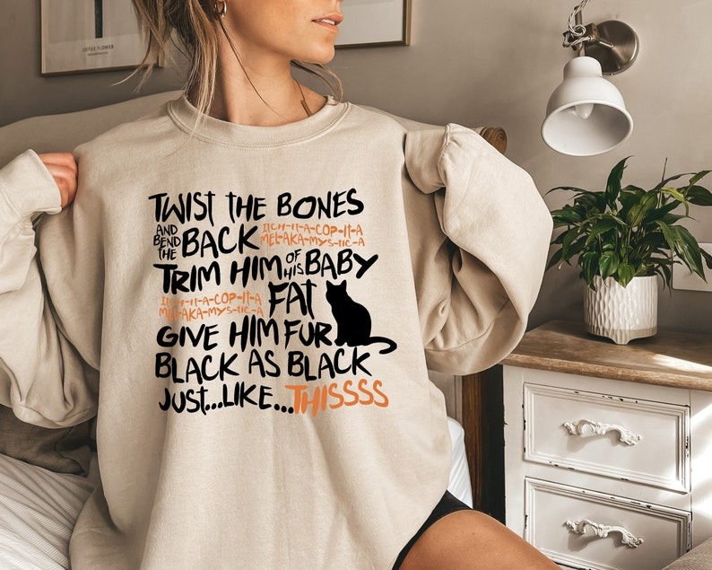 Horror Twist The Bones Quote Of Hocus Pocus Sweatshirt