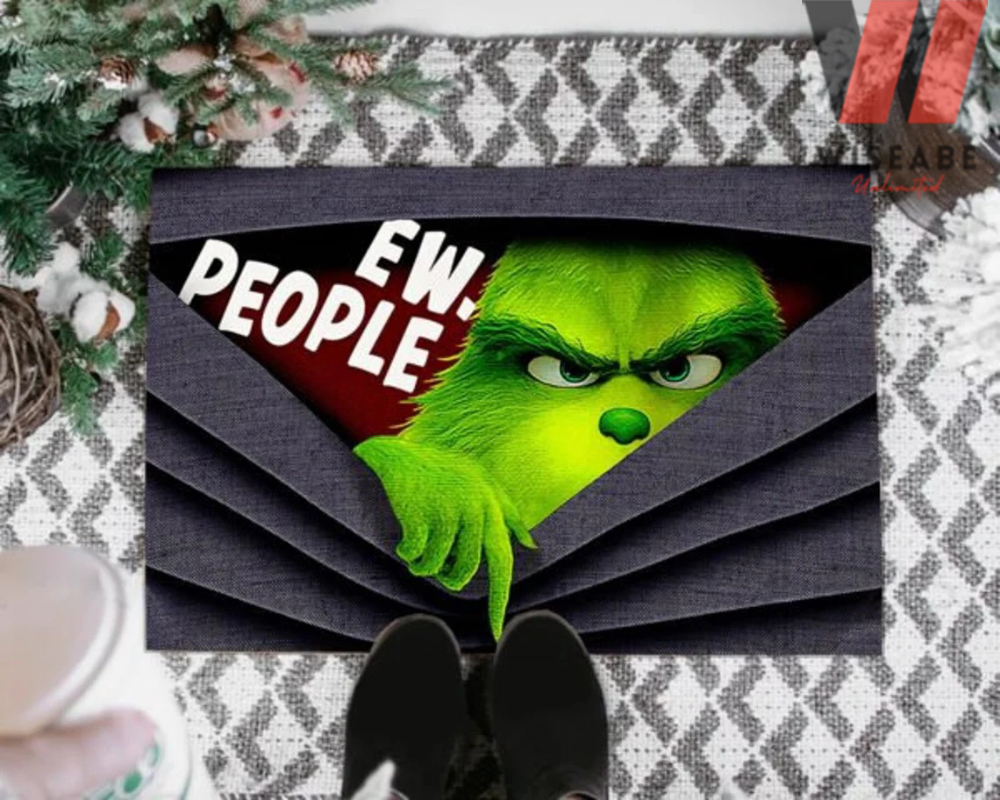 Cute Ew People Grinch Christmas Face Doormat