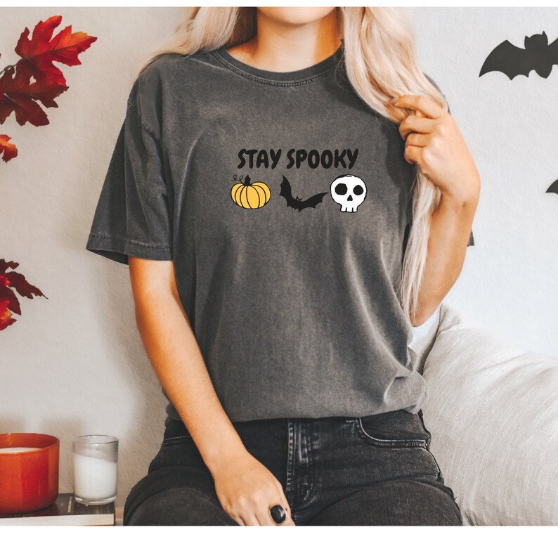 Stay Spooky Halloween Fall T-shirt, Uni-sex, Oversized shirt, Halloween Tee, Halloween Shirt, Comfort Colors t-shirt, Spooky Shirt