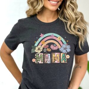 Retro Mama Tshirt, Flower Boho Mama Tee, Nostalgic Shirt, Vintage Style Tee, Wildflower t-shirt, Botanical Tee, Groovy tee, Rainbow tshirt